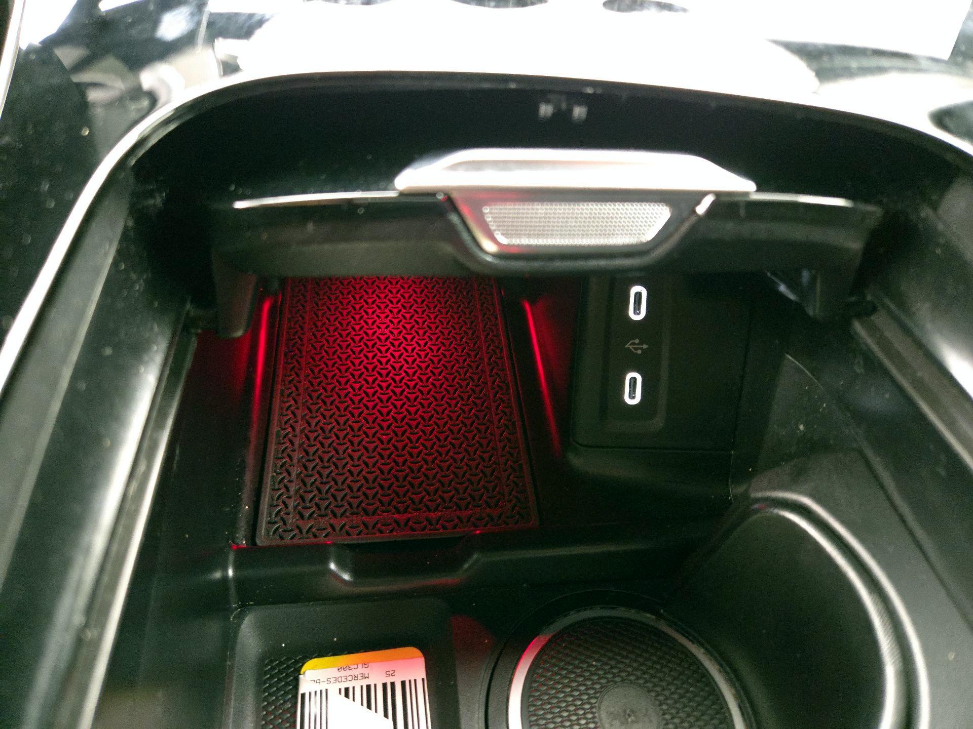 Thumbnail: 2025 Mercedes-Benz GLC - 19