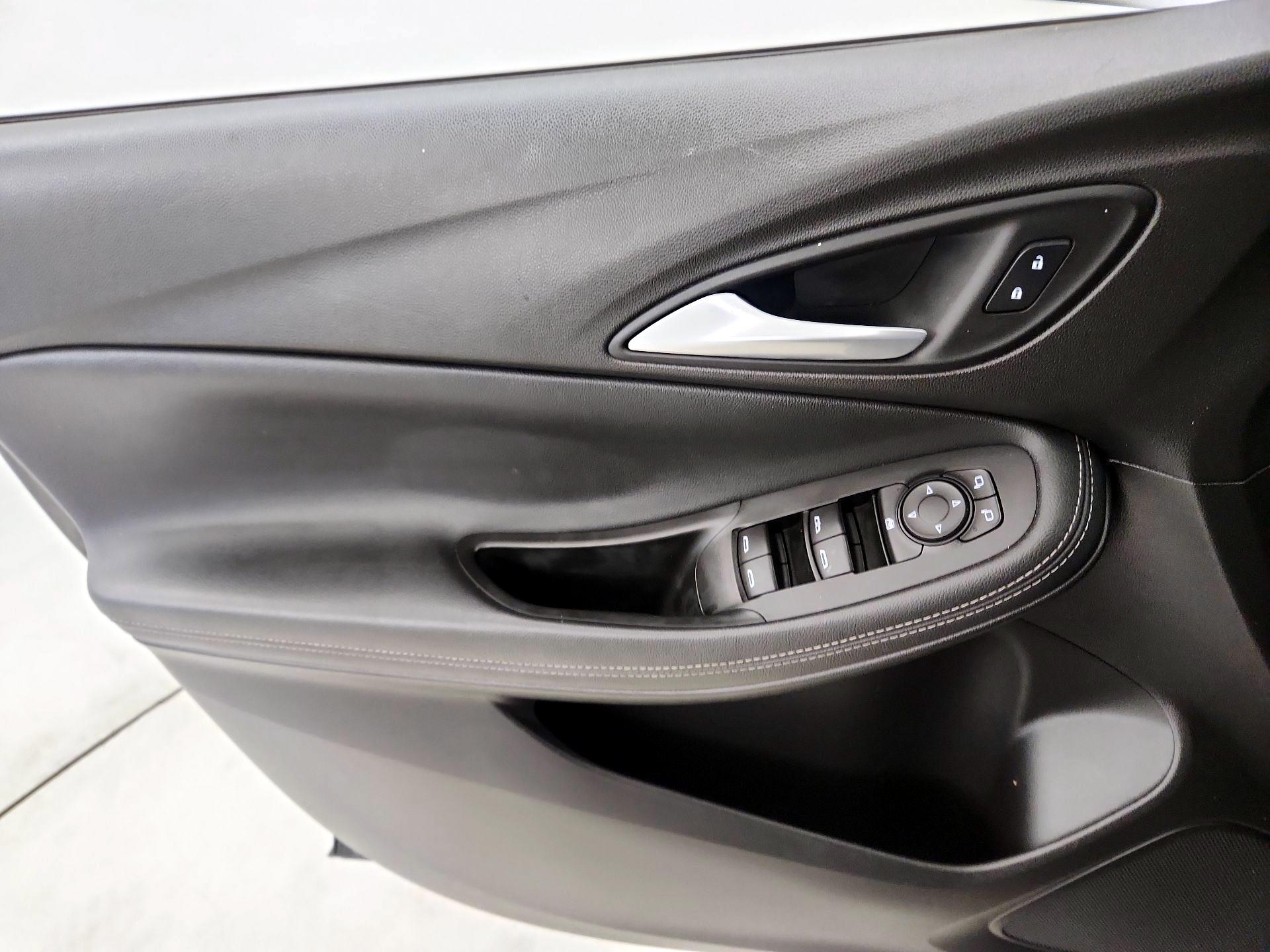 Thumbnail: 2021 Buick Encore GX - 12