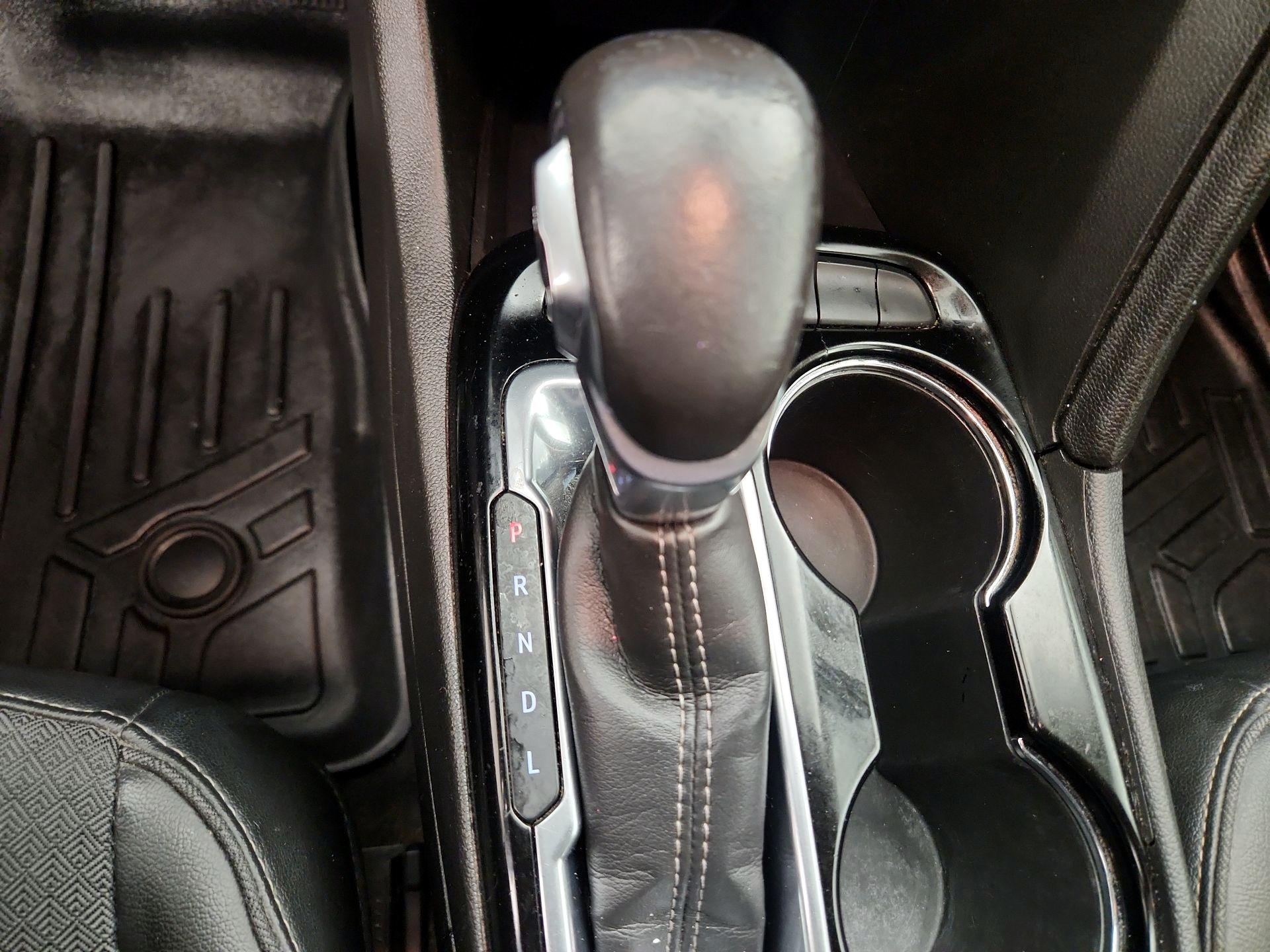 Thumbnail: 2021 Buick Encore GX - 17