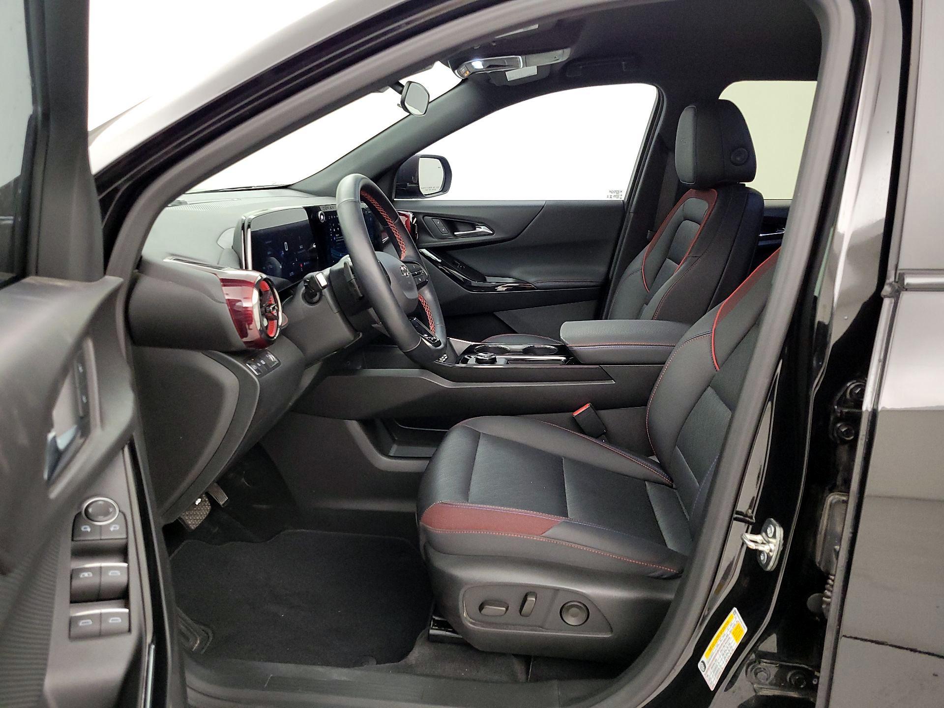 Thumbnail: 2025 Chevrolet Equinox - 9