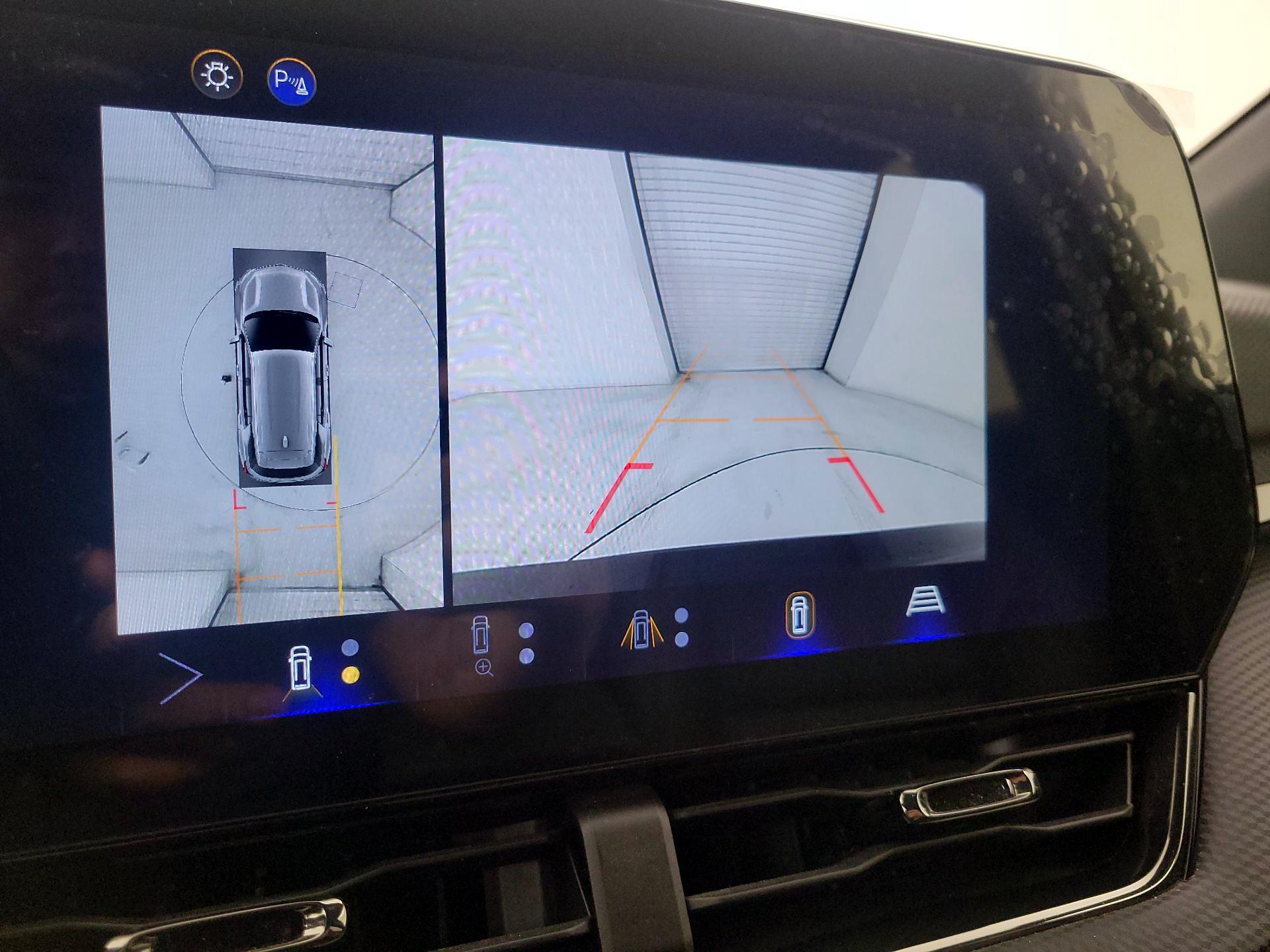 Thumbnail: 2025 Chevrolet Equinox - 13