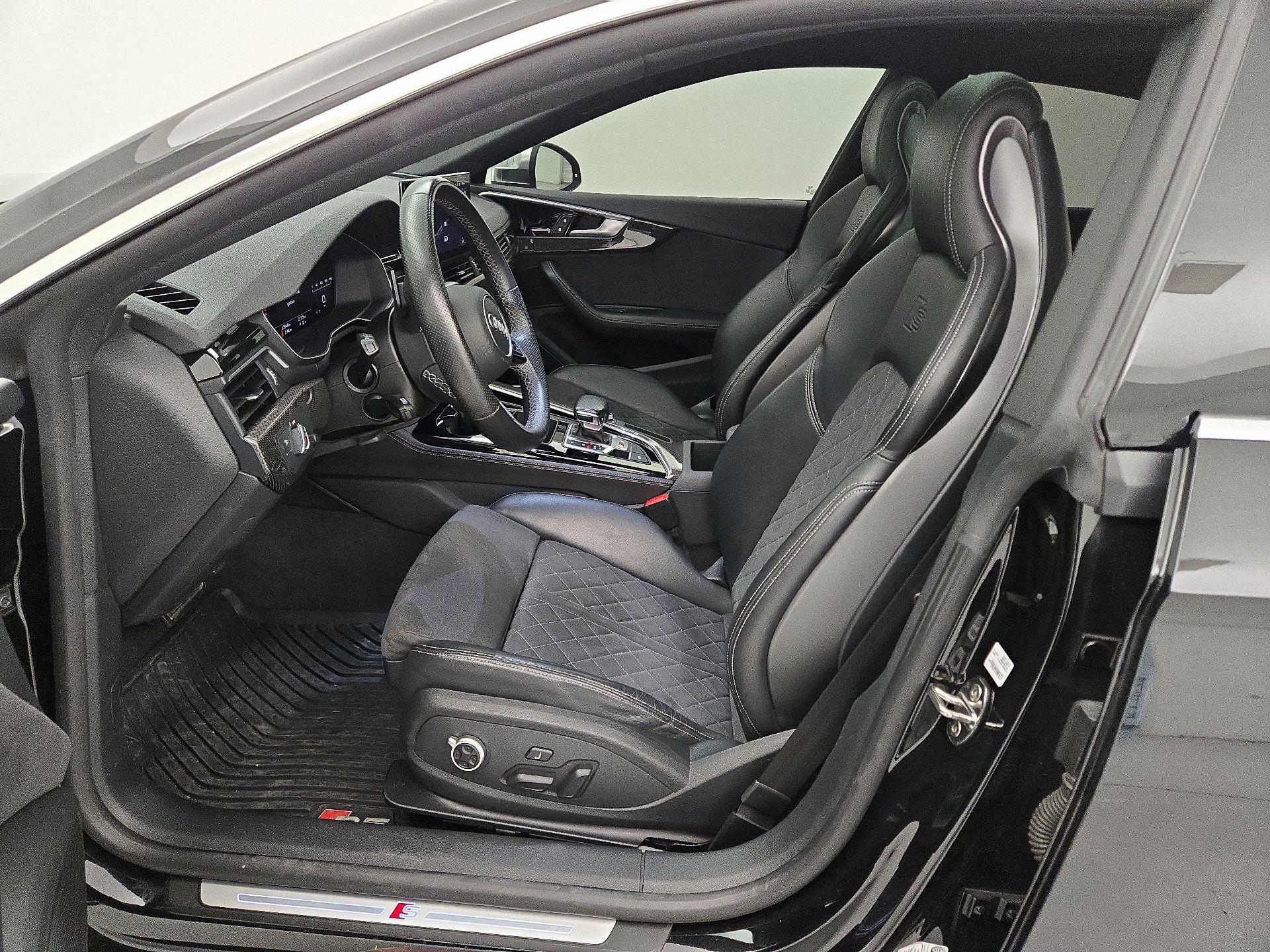 Thumbnail: 2022 Audi S5 - 11