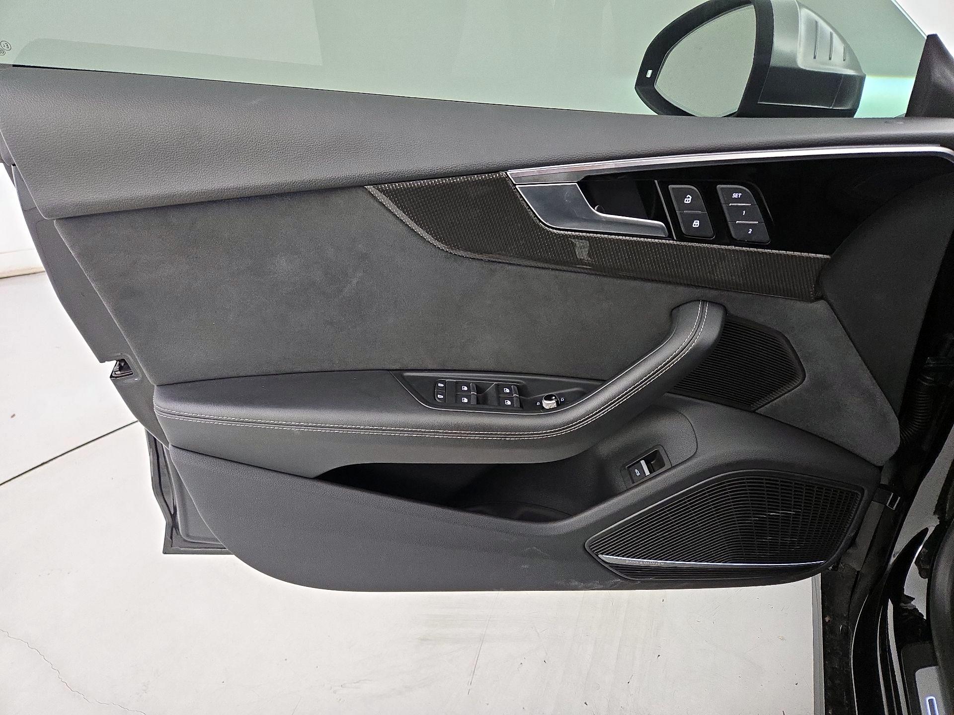 Thumbnail: 2022 Audi S5 - 12