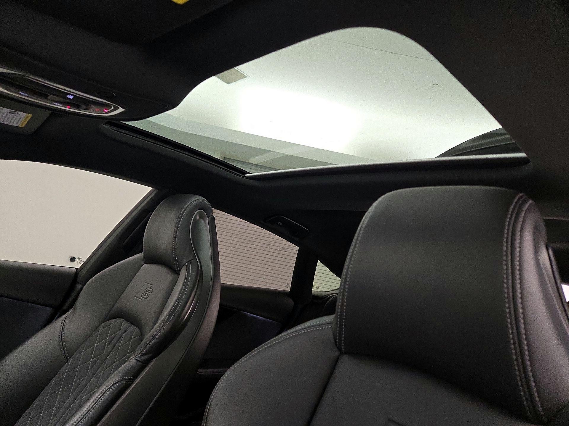 Thumbnail: 2022 Audi S5 - 20