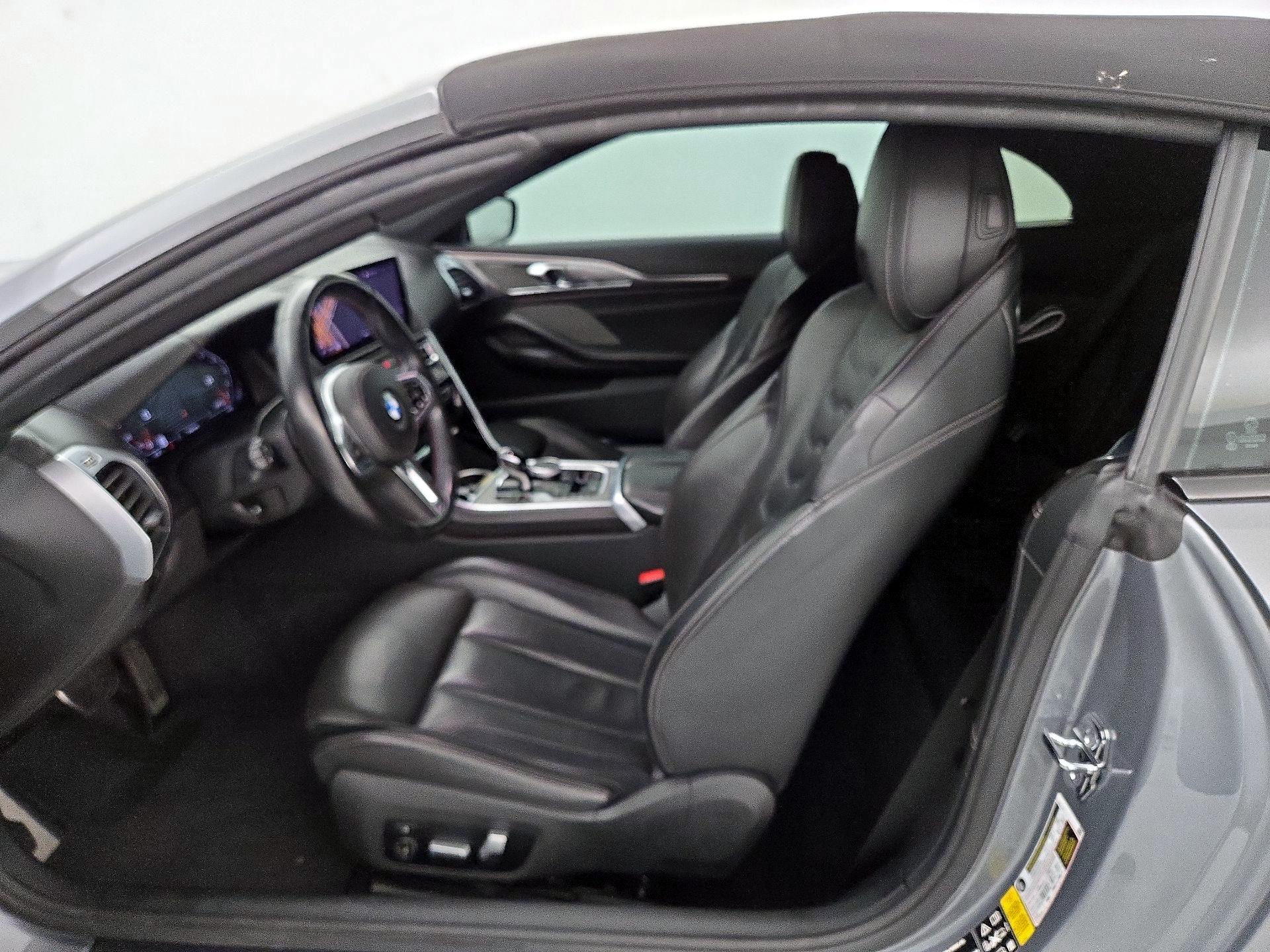 Thumbnail: 2023 BMW 8 Series - 11