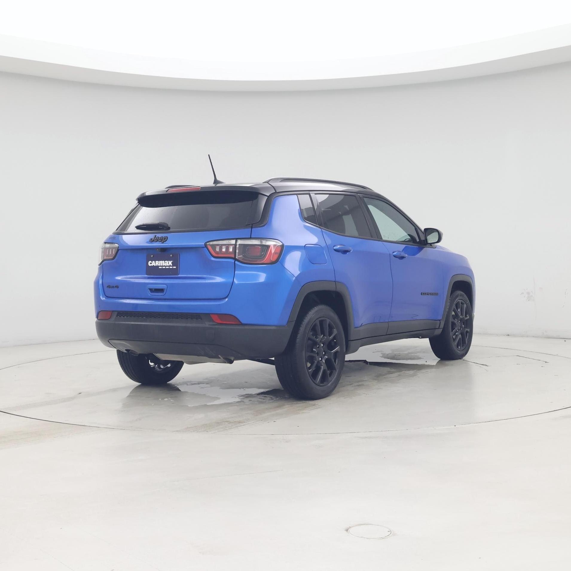 Thumbnail: 2024 Jeep Compass - 8