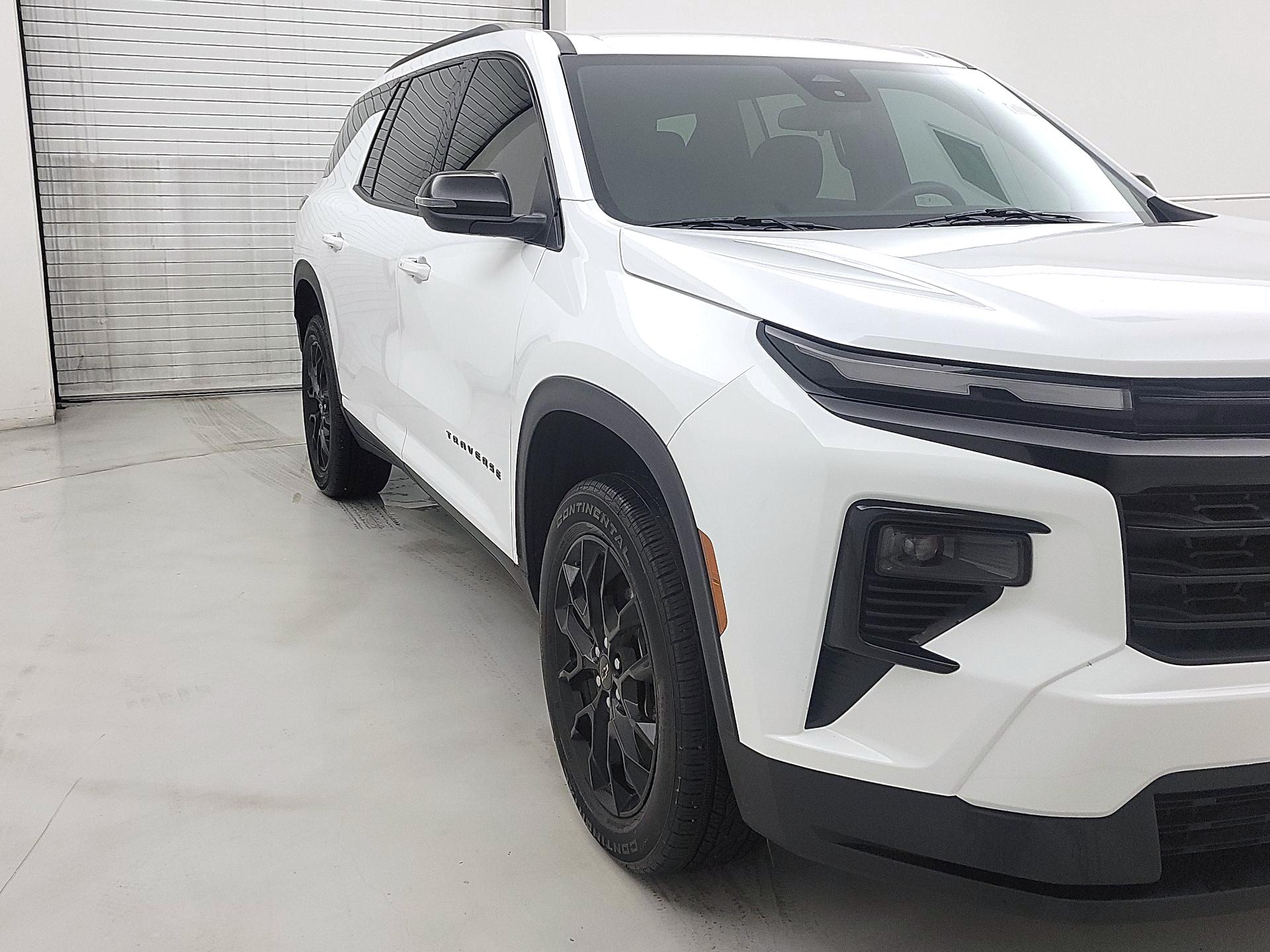 Thumbnail: 2025 Chevrolet Traverse - 1