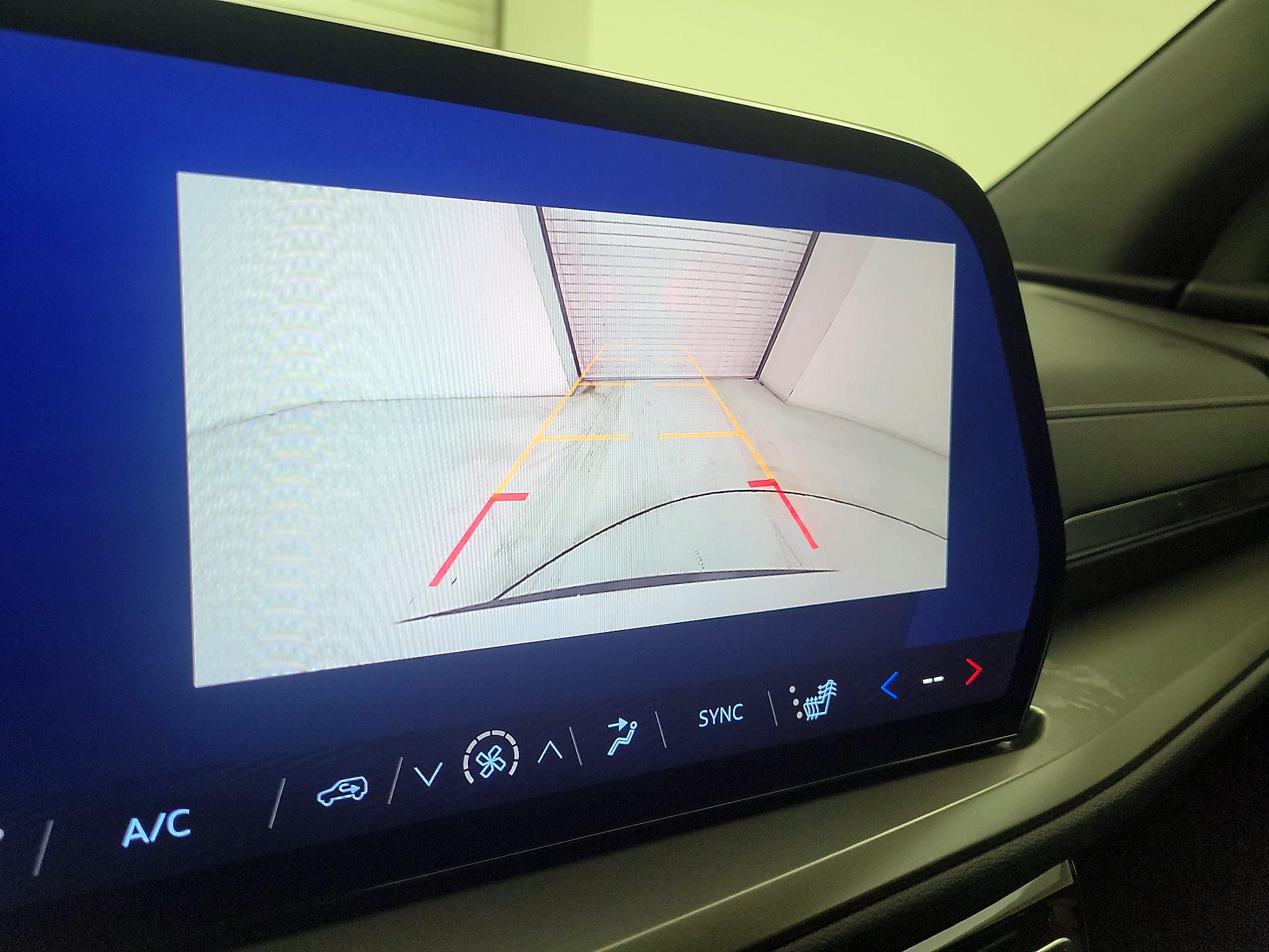 Thumbnail: 2025 Chevrolet Traverse - 13