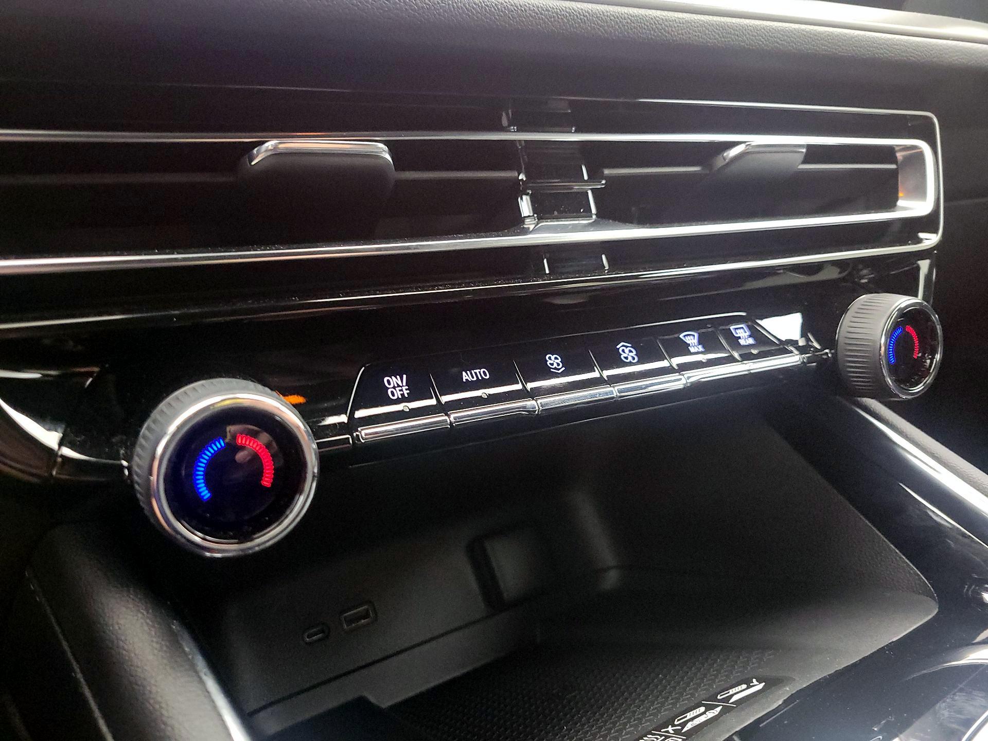 Thumbnail: 2025 Chevrolet Traverse - 15