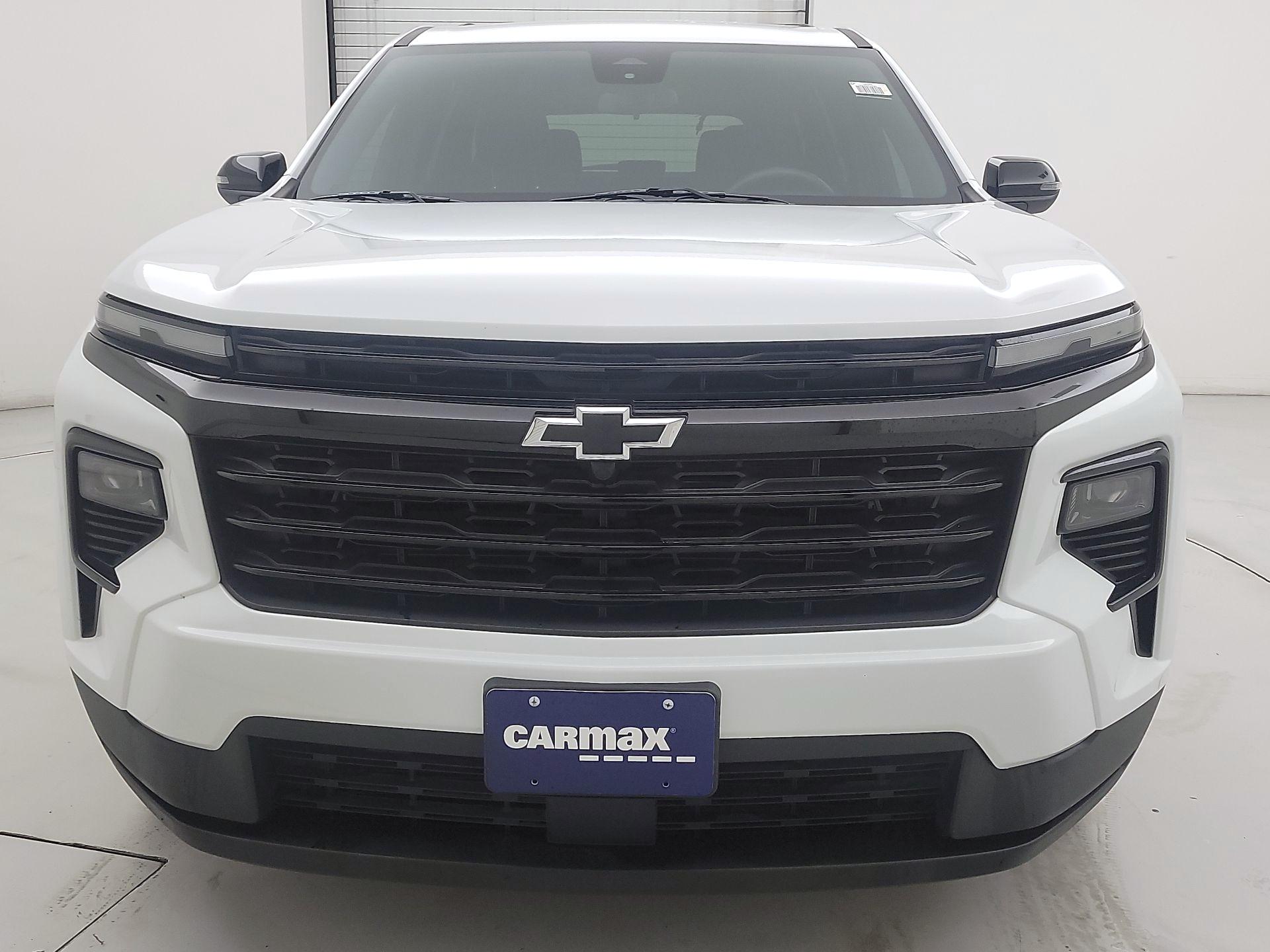 Thumbnail: 2025 Chevrolet Traverse - 2