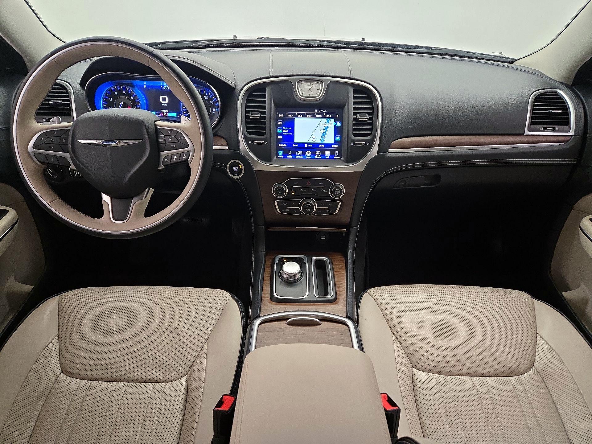 Thumbnail: 2016 Chrysler 300 - 9