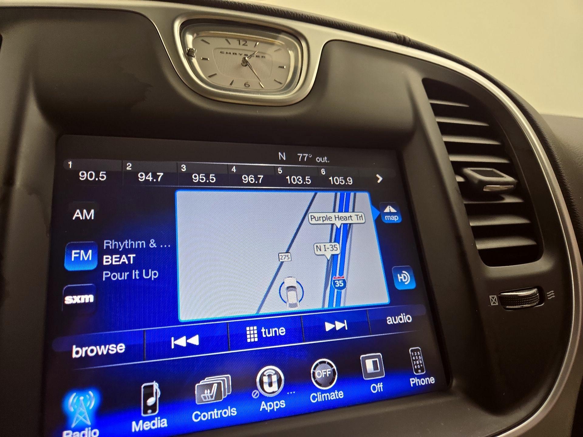 Thumbnail: 2016 Chrysler 300 - 14