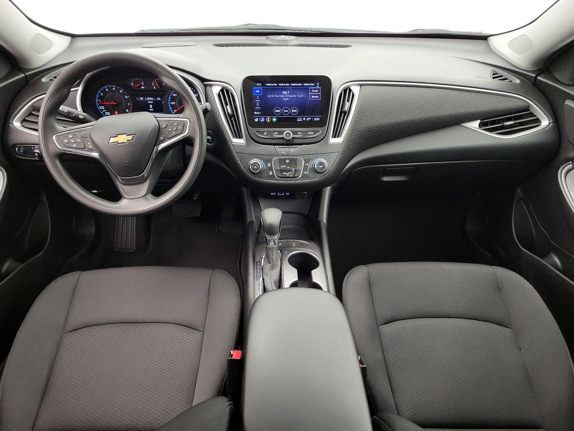 Thumbnail: 2024 Chevrolet Malibu - 9