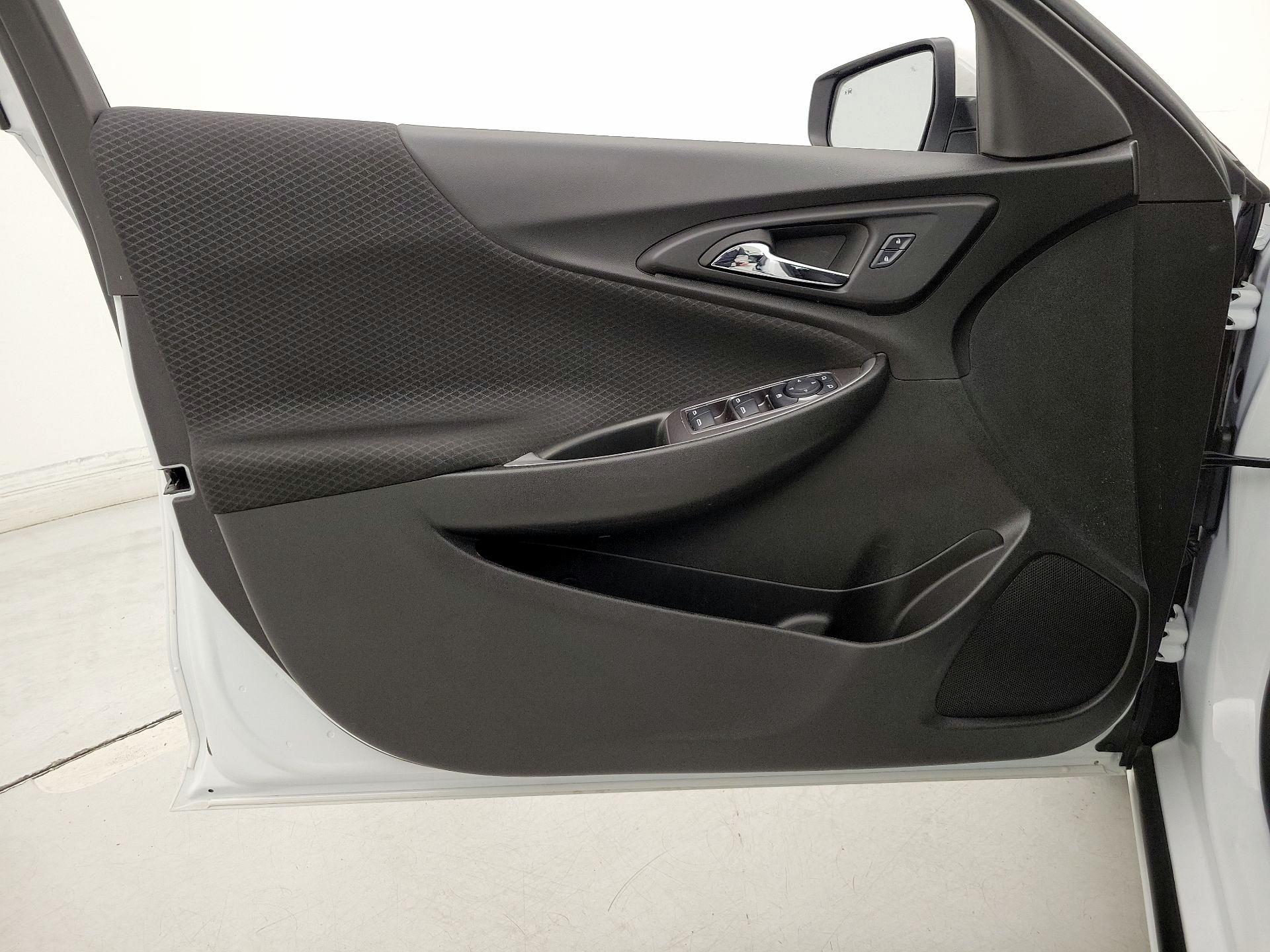 Thumbnail: 2024 Chevrolet Malibu - 12