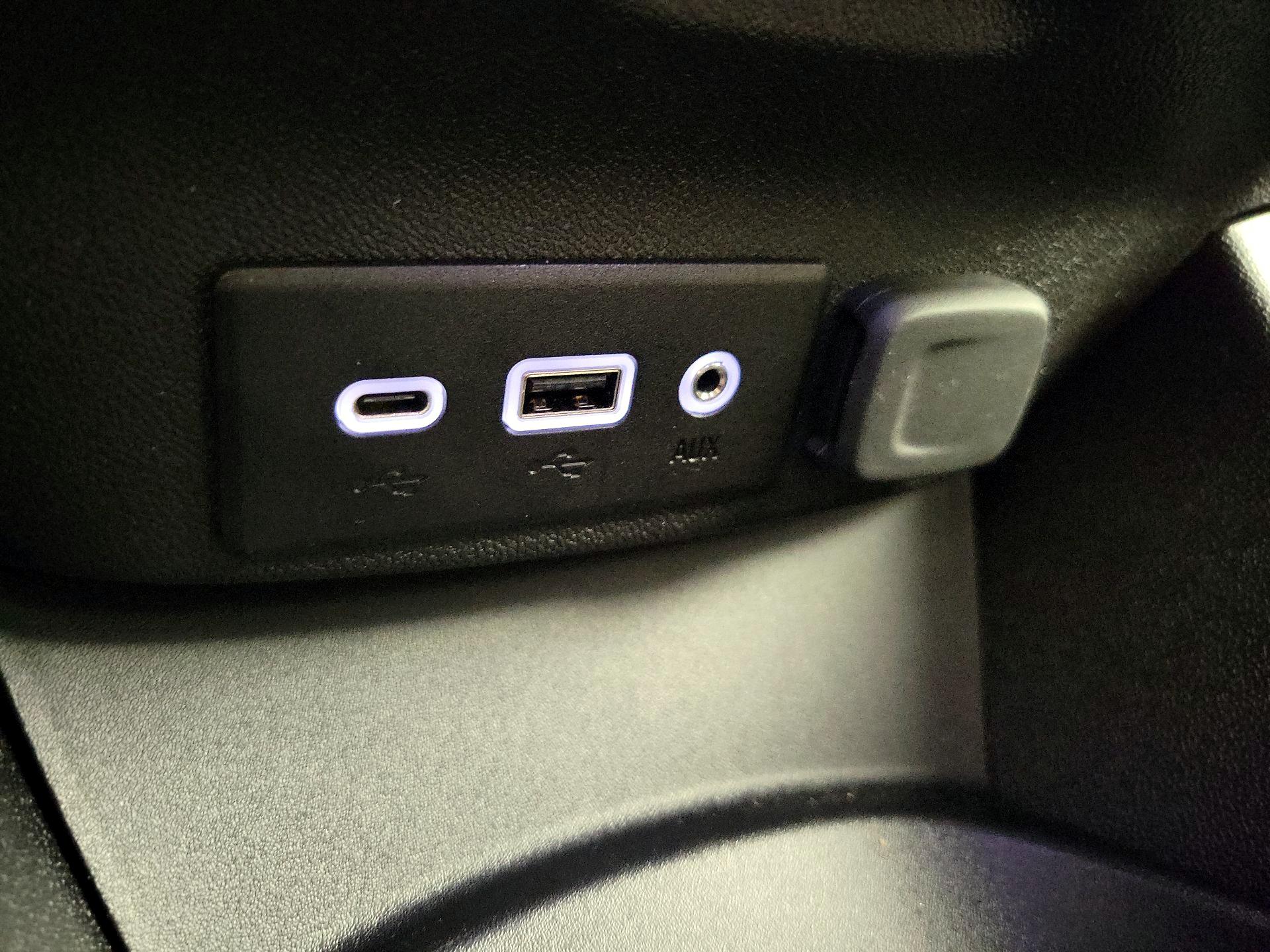 Thumbnail: 2024 Chevrolet Malibu - 18