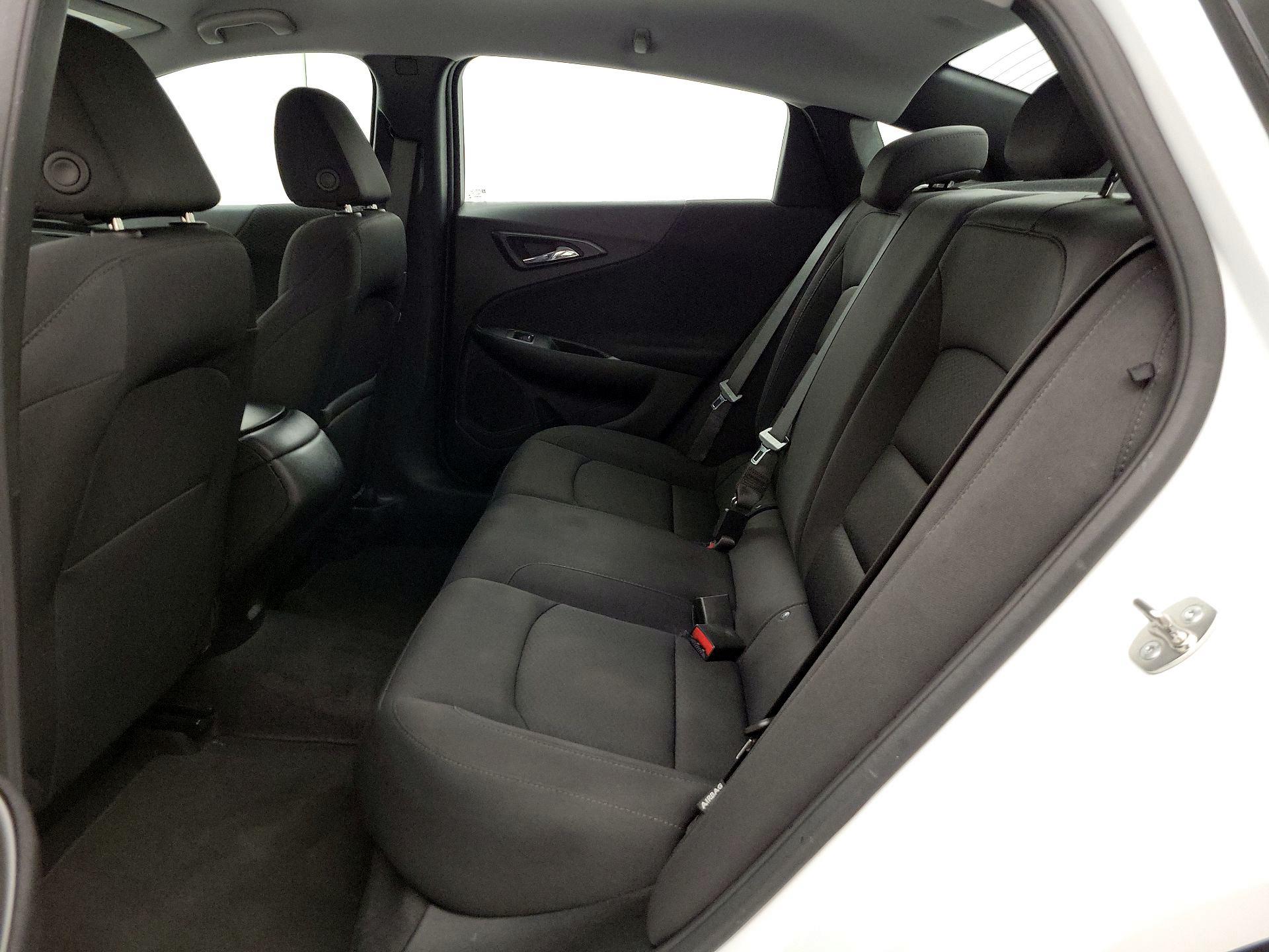 Thumbnail: 2024 Chevrolet Malibu - 19