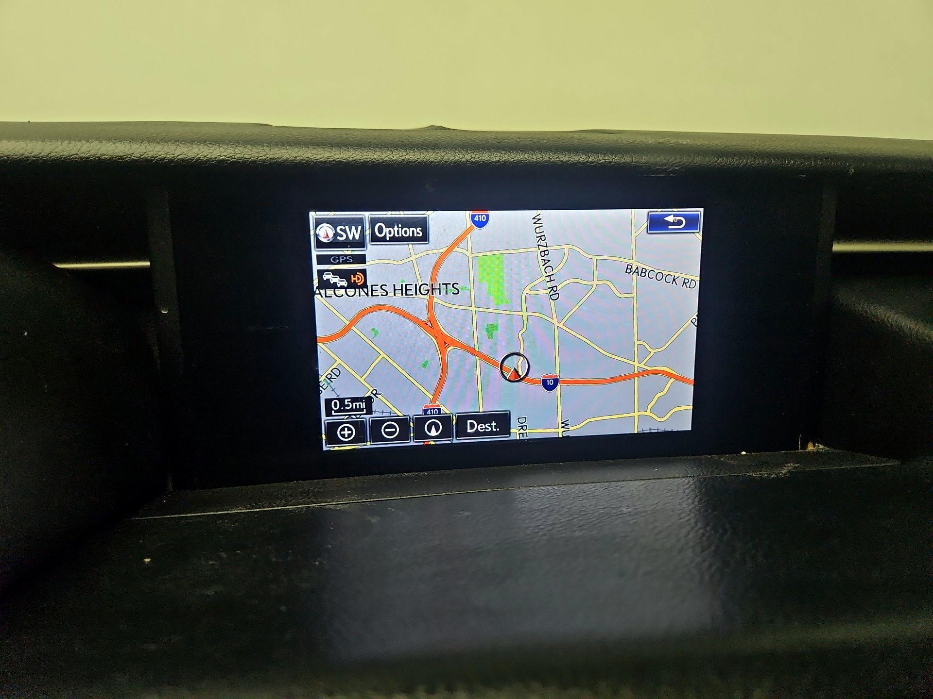 Thumbnail: 2016 Lexus IS - 14