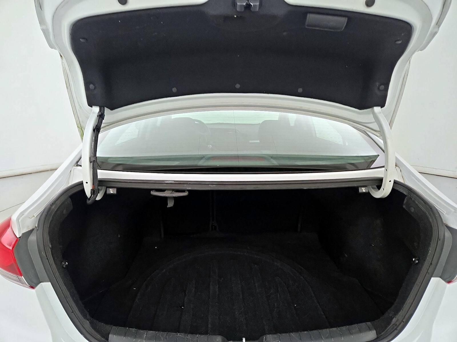2018 Hyundai Elantra Value Edition - Photo 22