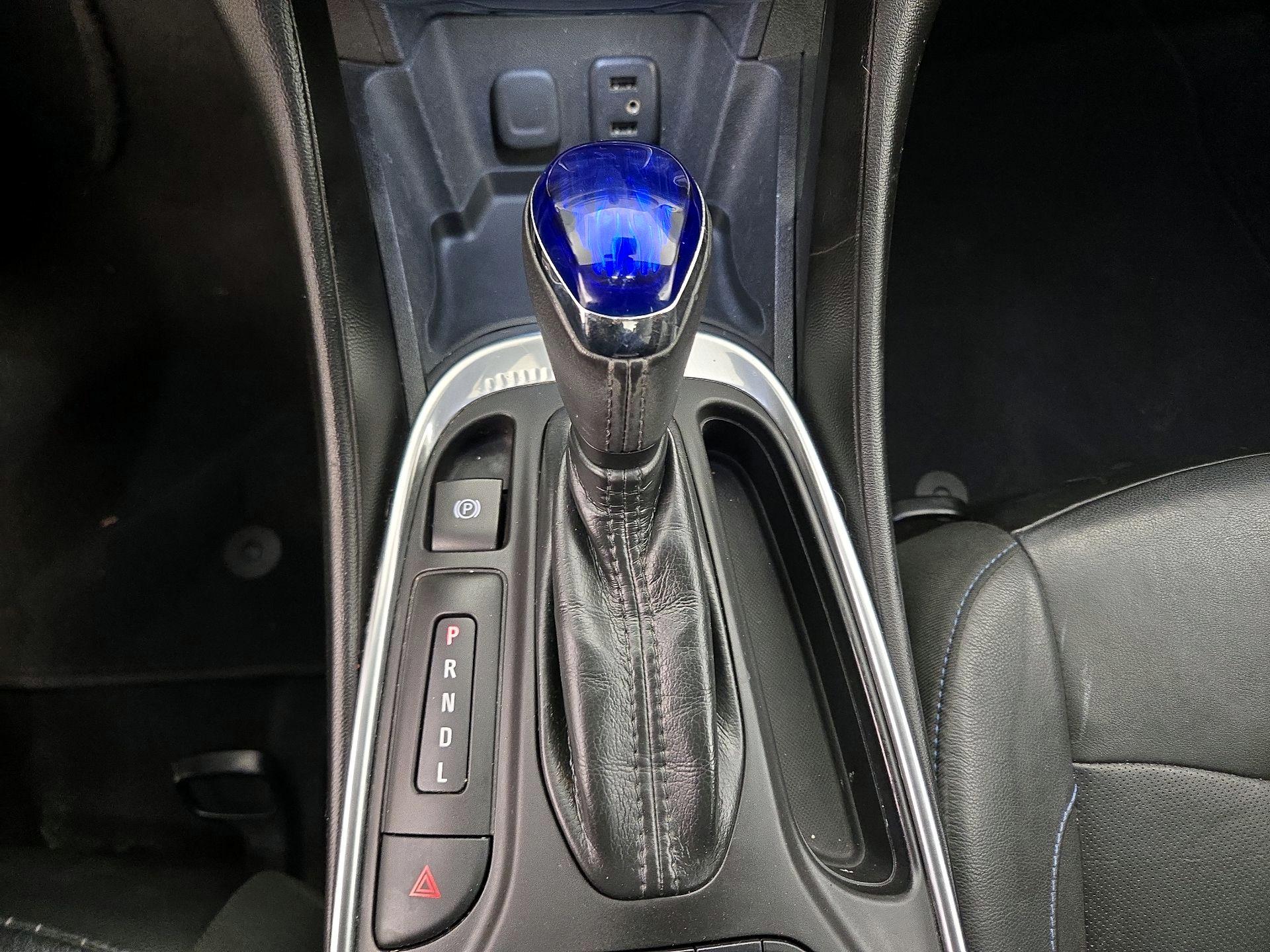 Thumbnail: 2017 Chevrolet Volt - 18