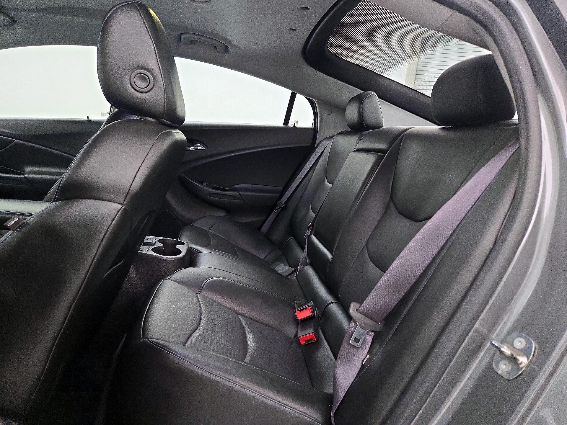 Thumbnail: 2017 Chevrolet Volt - 20