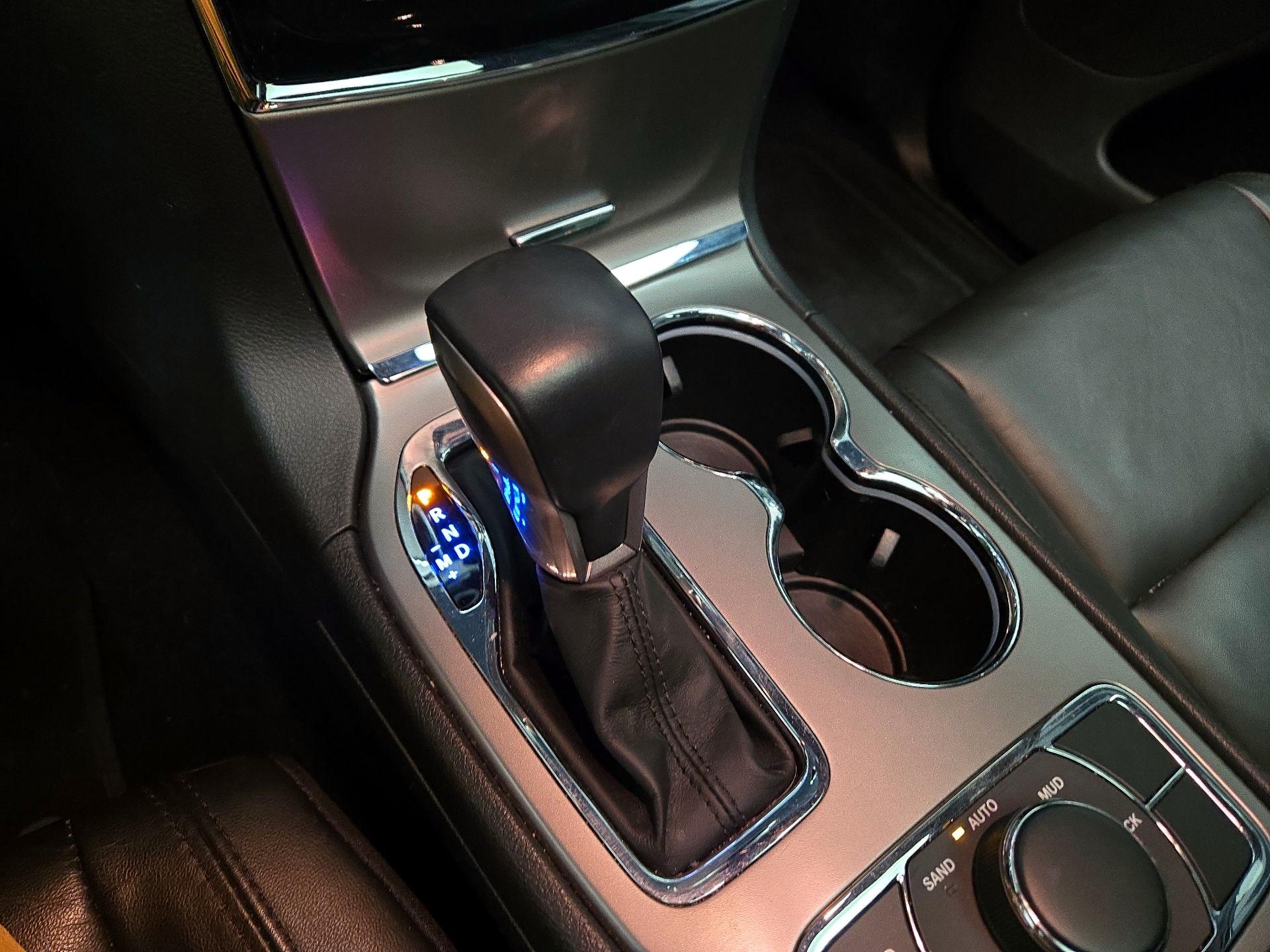 Thumbnail: 2022 Jeep Grand Cherokee - 18