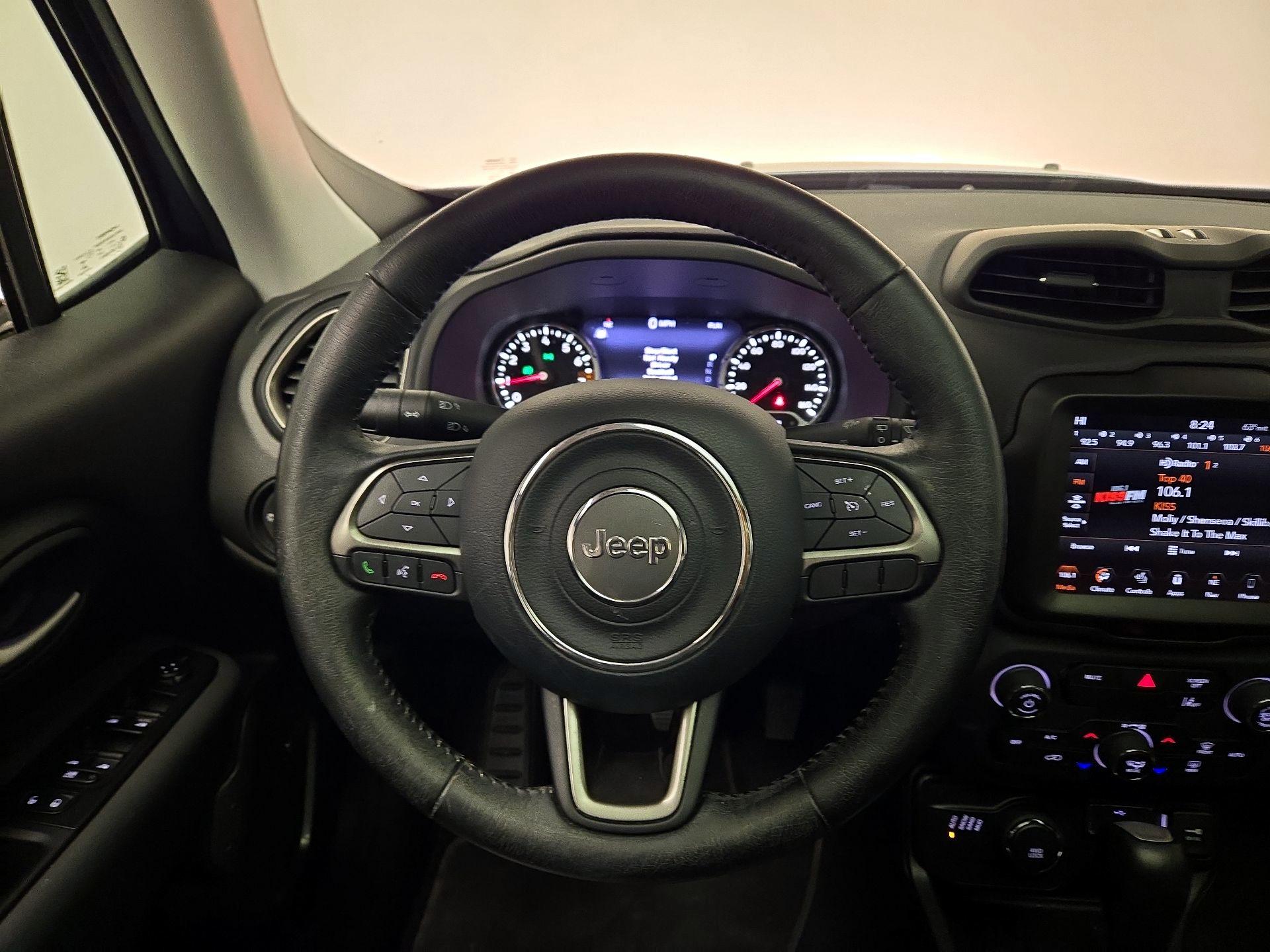 Thumbnail: 2021 Jeep Renegade - 10