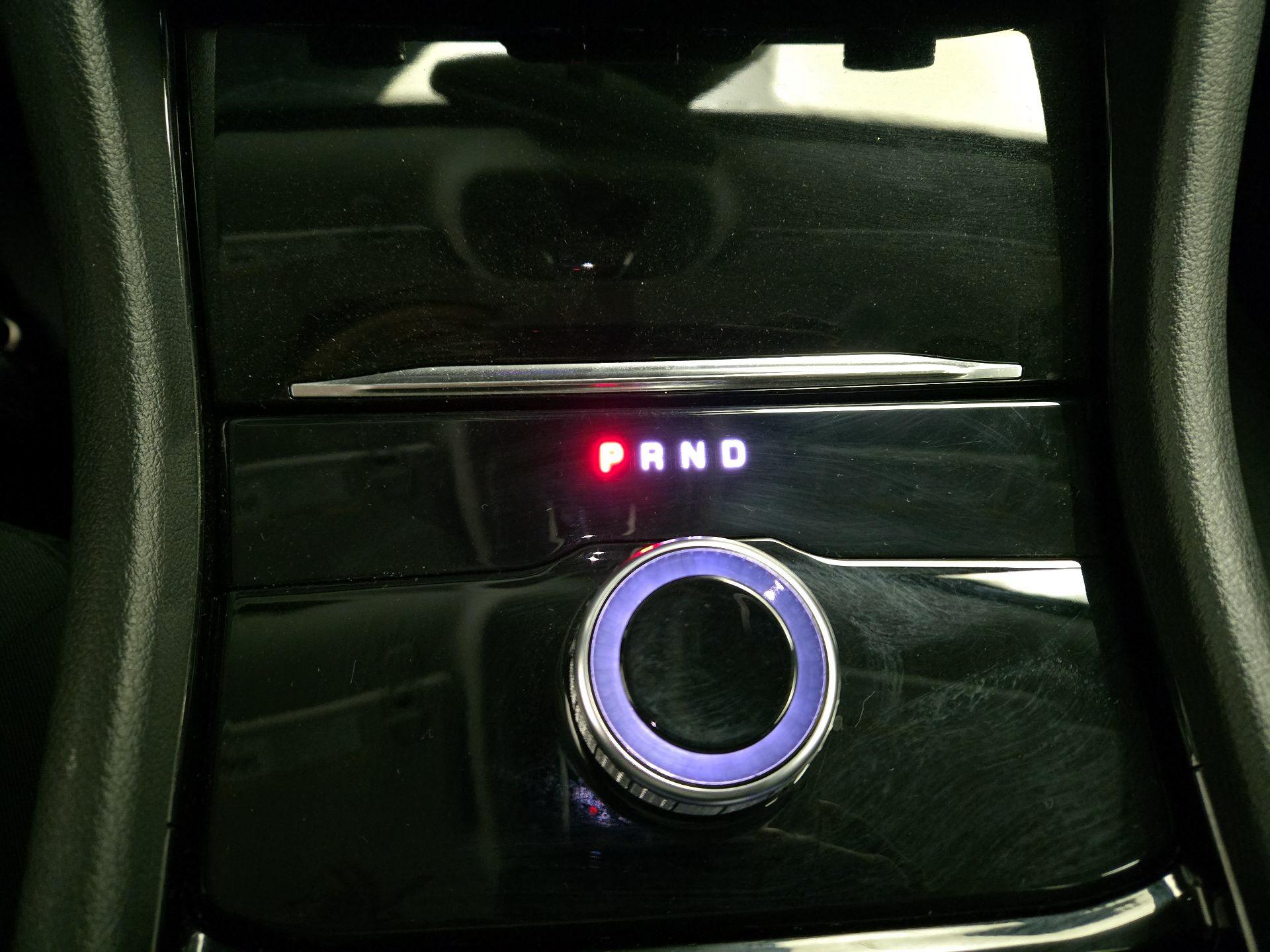 Thumbnail: 2023 Jeep Grand Cherokee - 17