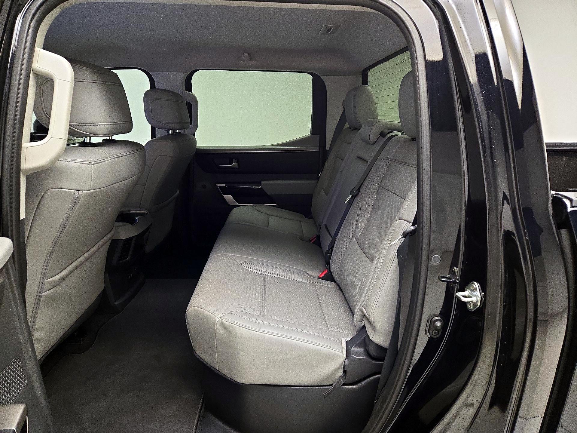 Thumbnail: 2024 Toyota Tundra - 19