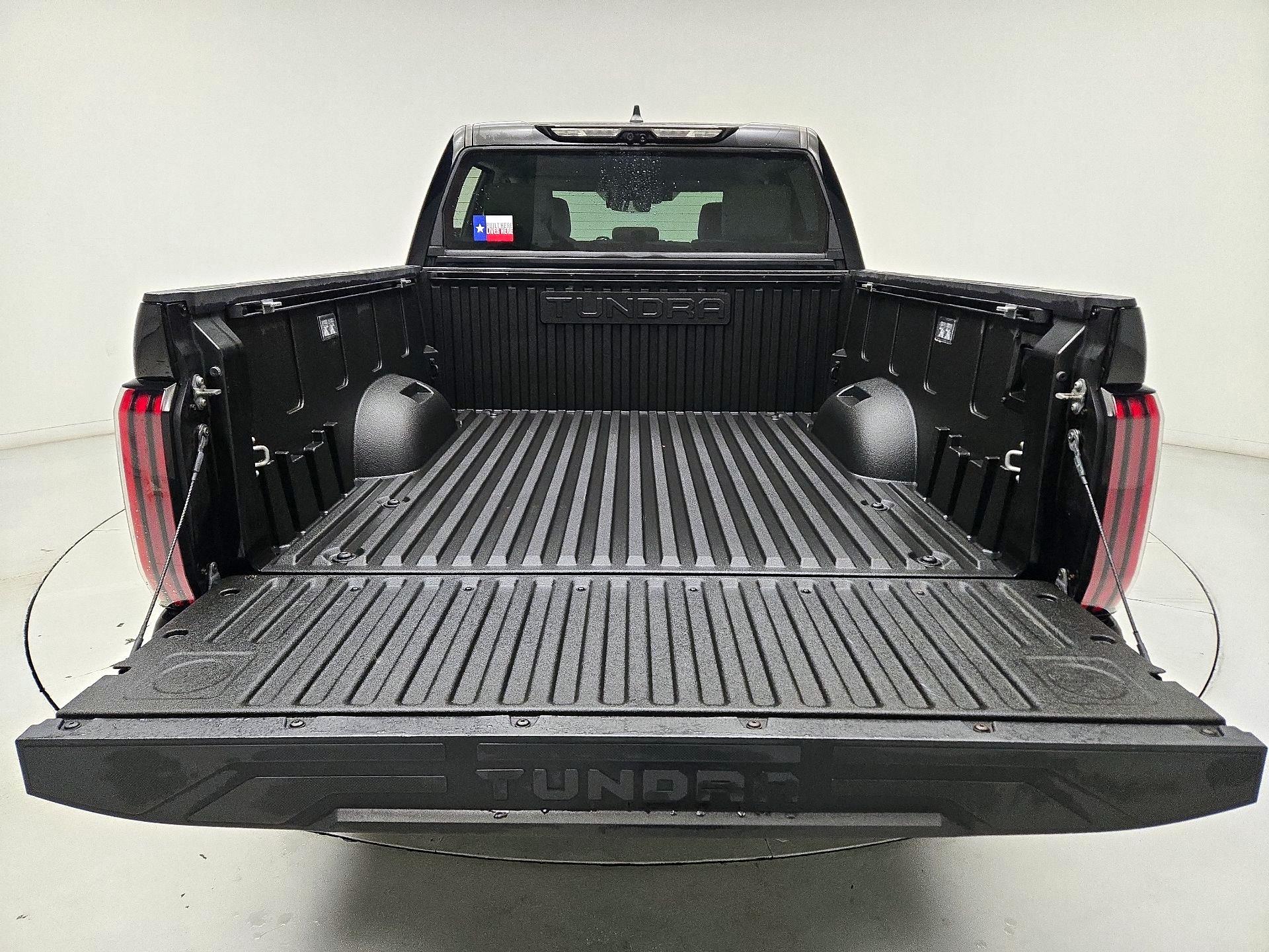 Thumbnail: 2024 Toyota Tundra - 20