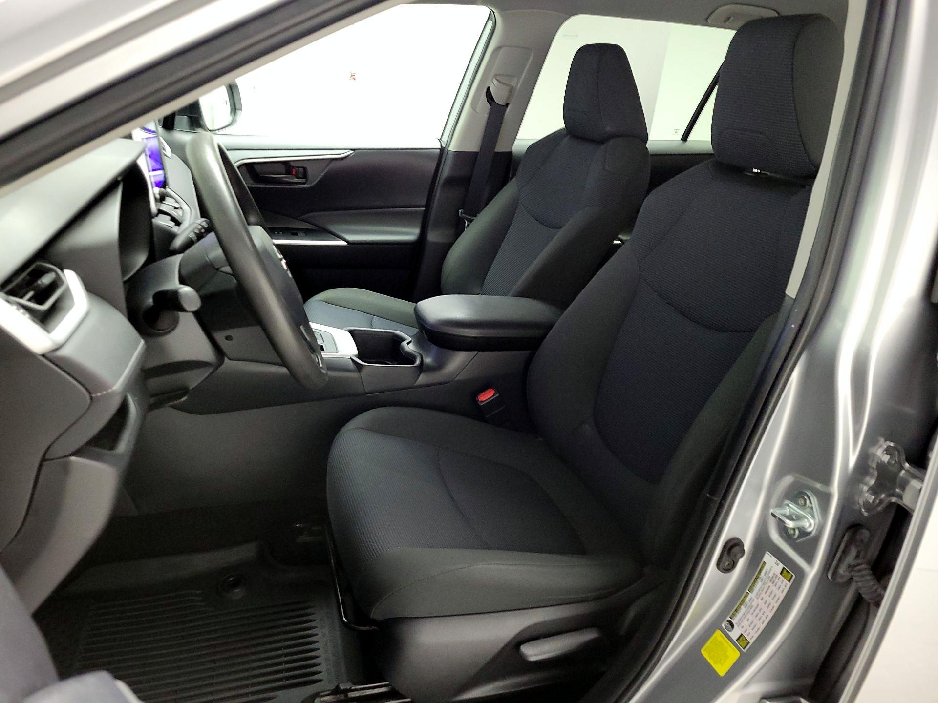 Thumbnail: 2024 Toyota RAV4 - 11