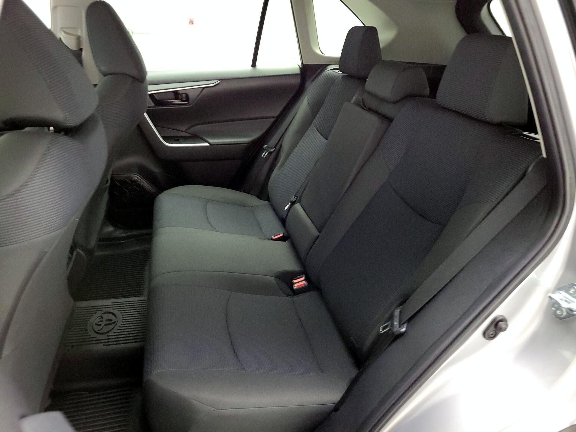 Thumbnail: 2024 Toyota RAV4 - 20