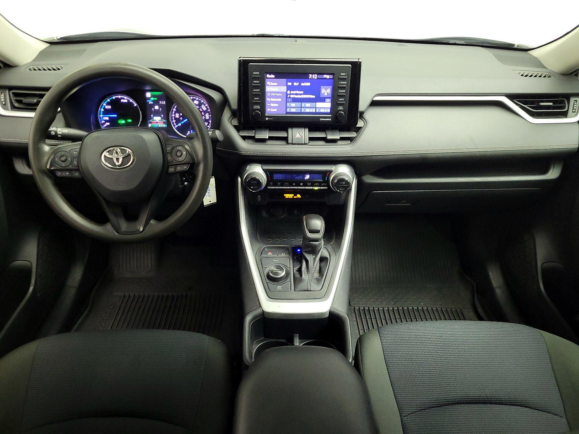 Thumbnail: 2022 Toyota RAV4 - 9