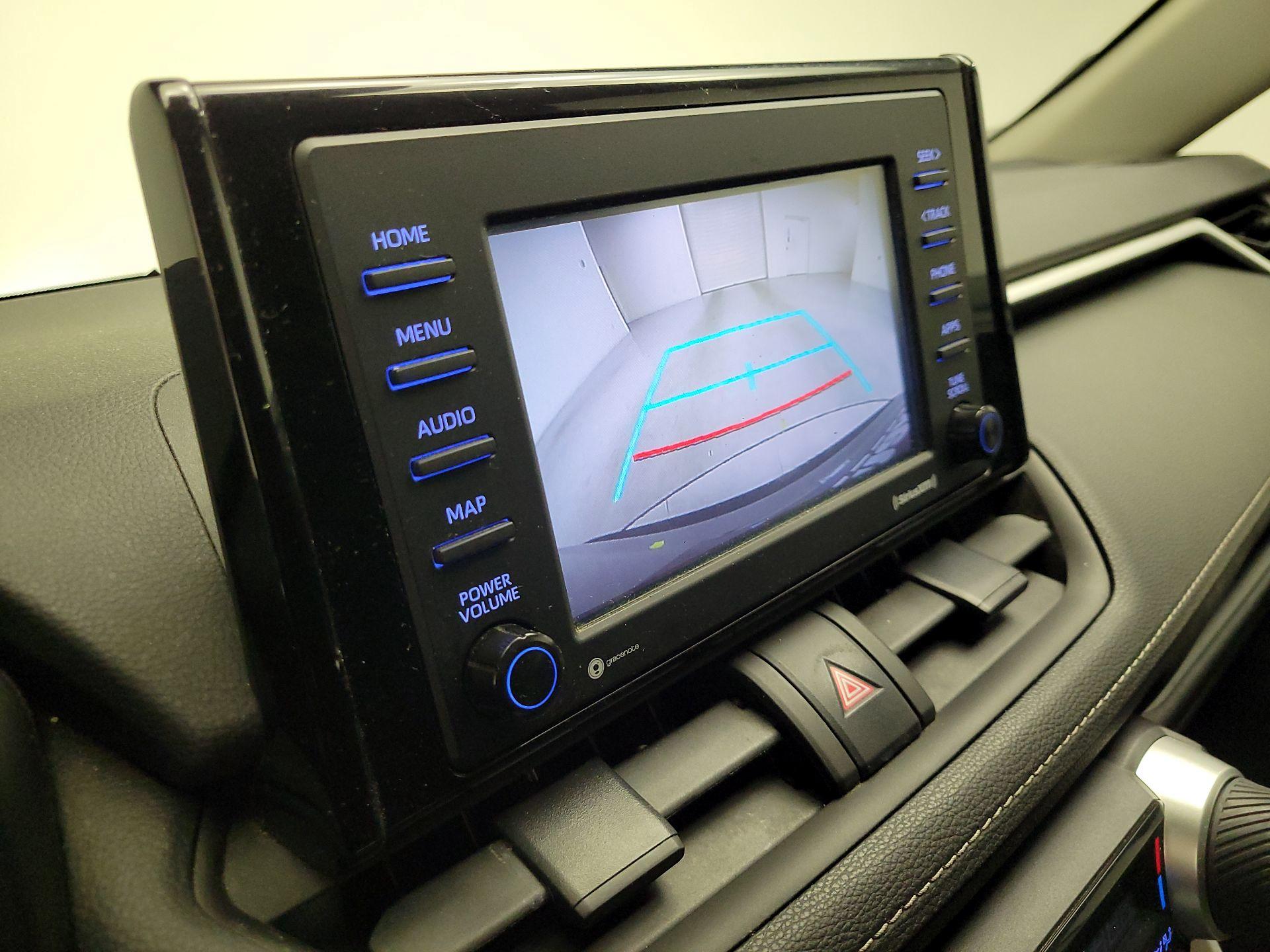 Thumbnail: 2022 Toyota RAV4 - 14