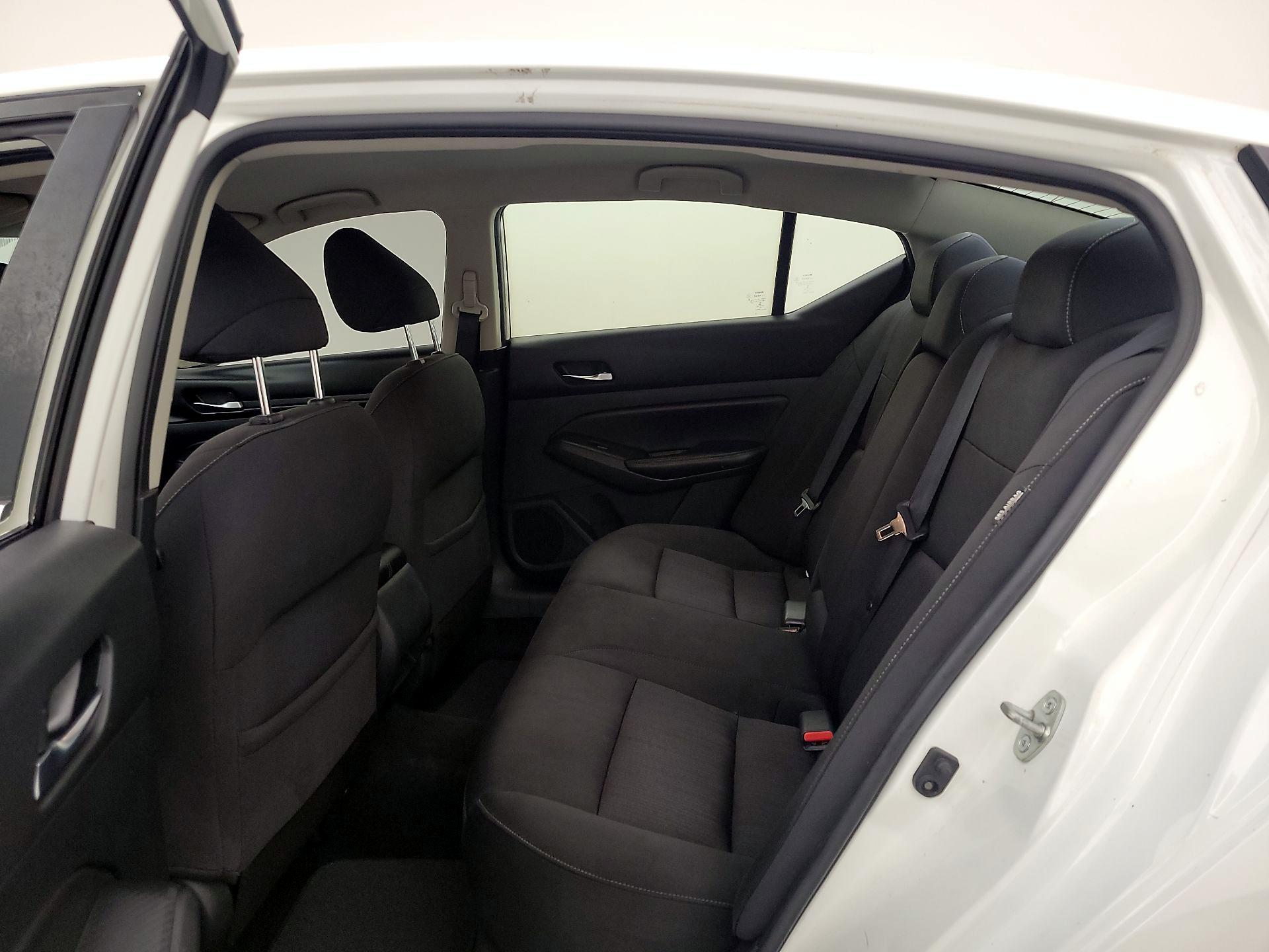 Thumbnail: 2020 Nissan Altima - 19