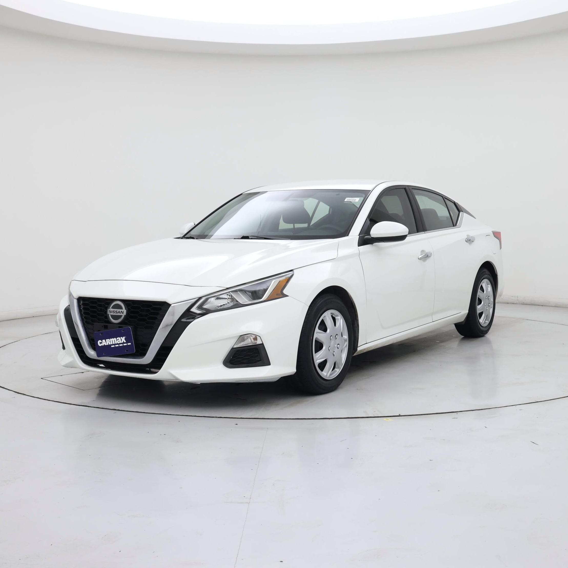Thumbnail: 2020 Nissan Altima - 4