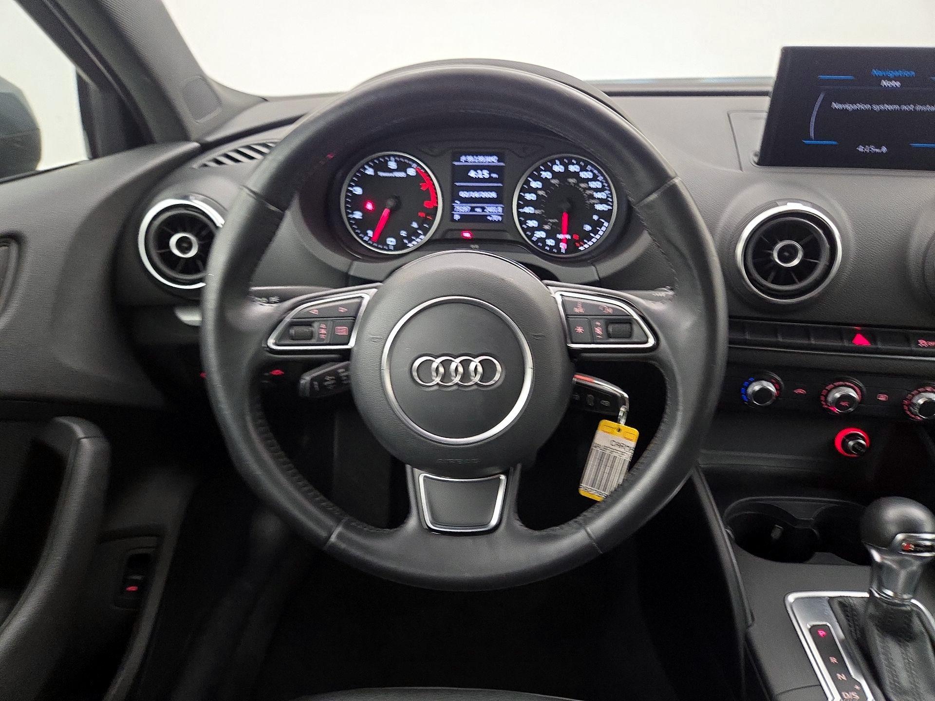 Thumbnail: 2015 Audi A3 - 10