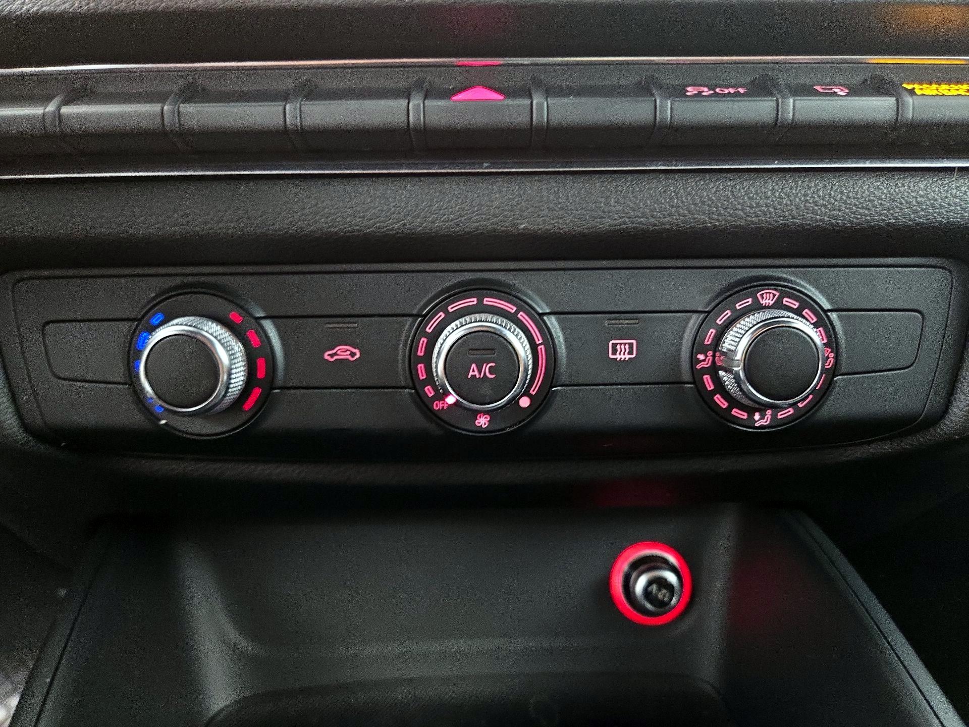 Thumbnail: 2015 Audi A3 - 15