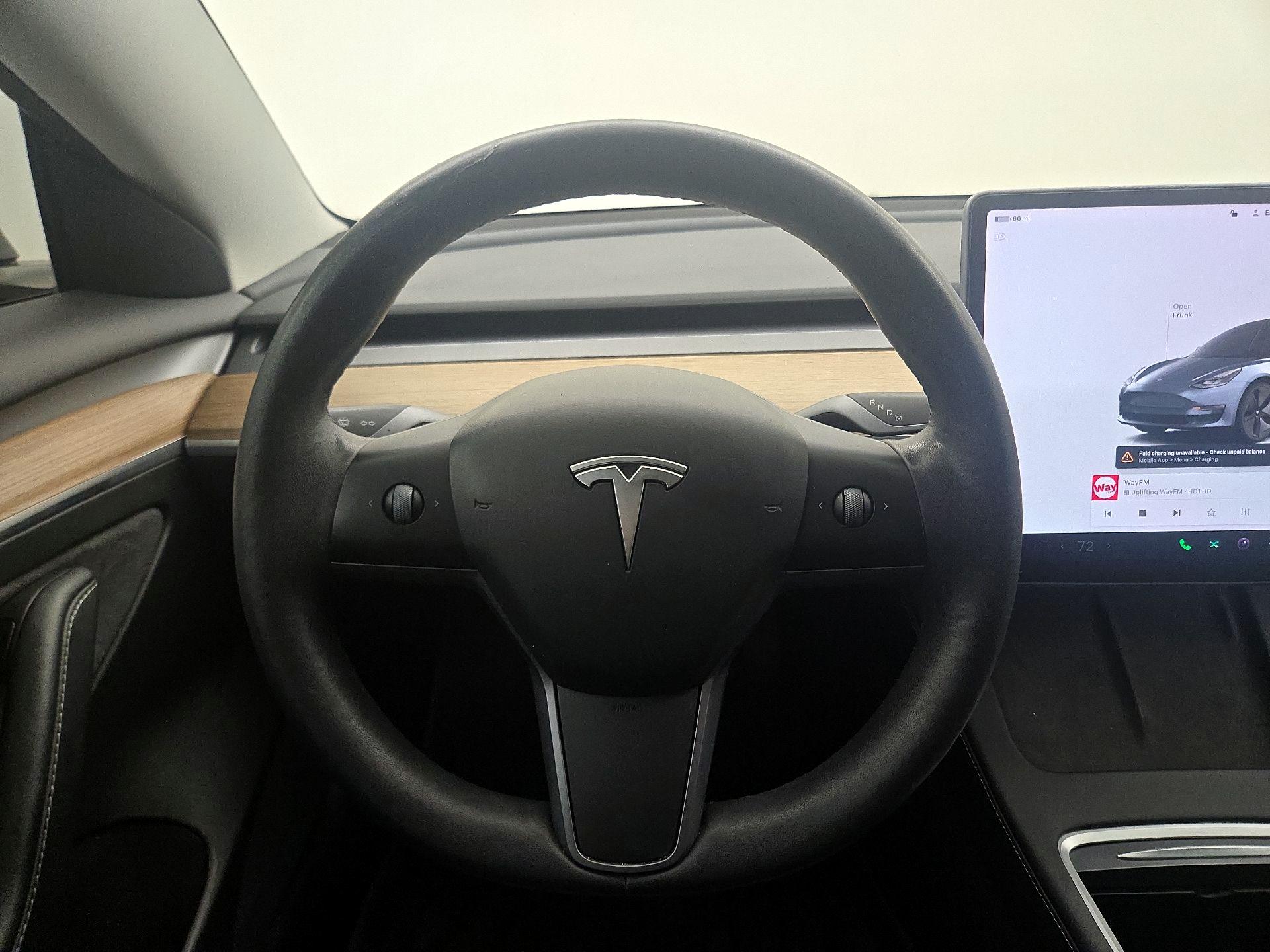 Thumbnail: 2023 Tesla Model 3 - 10