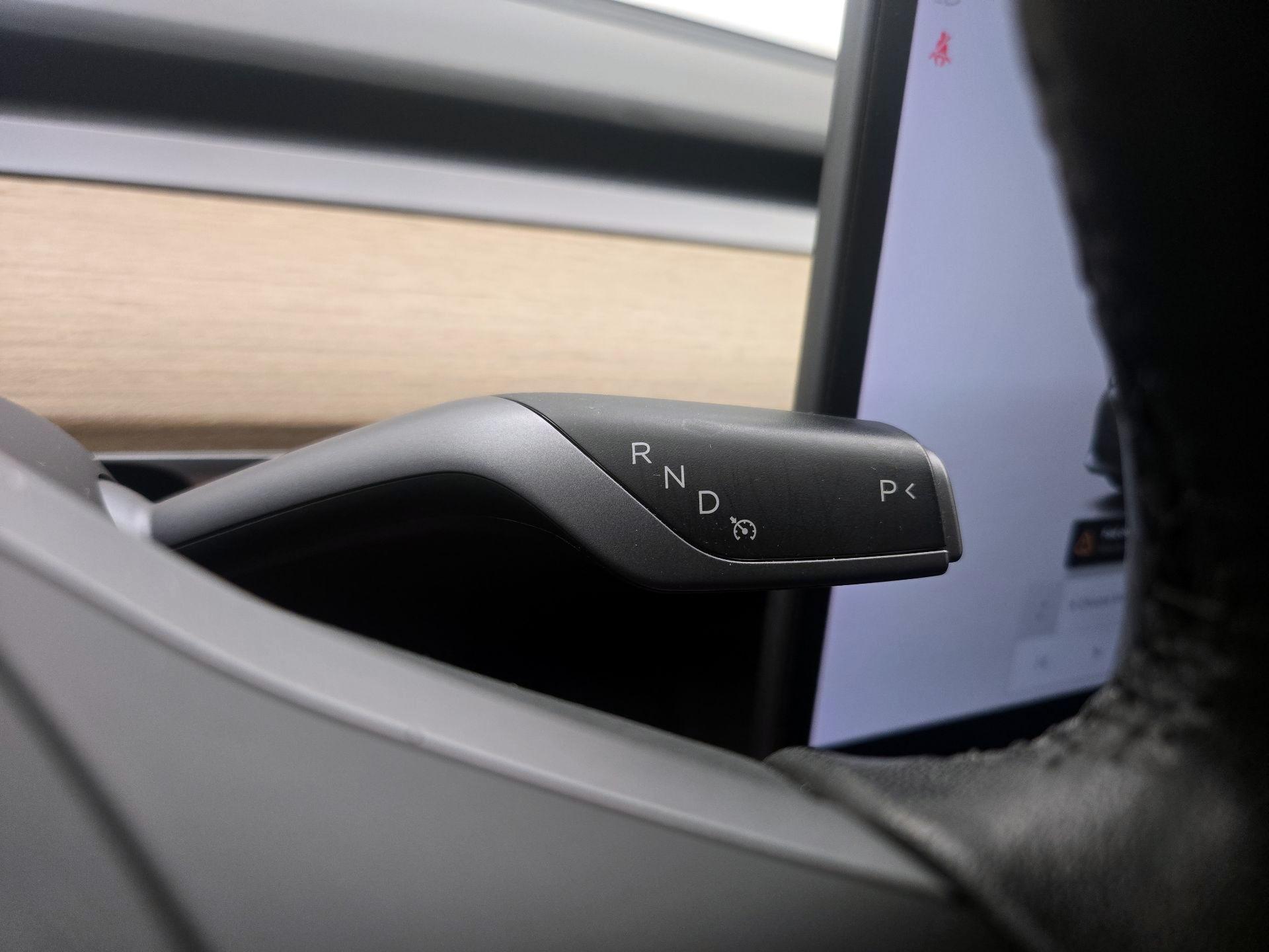 Thumbnail: 2023 Tesla Model 3 - 17