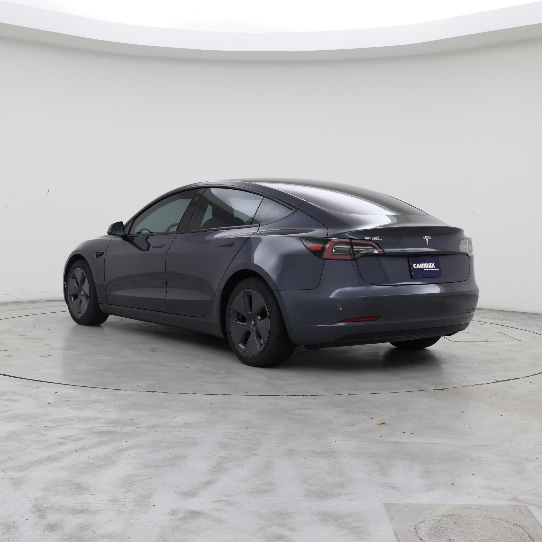 Thumbnail: 2023 Tesla Model 3 - 2