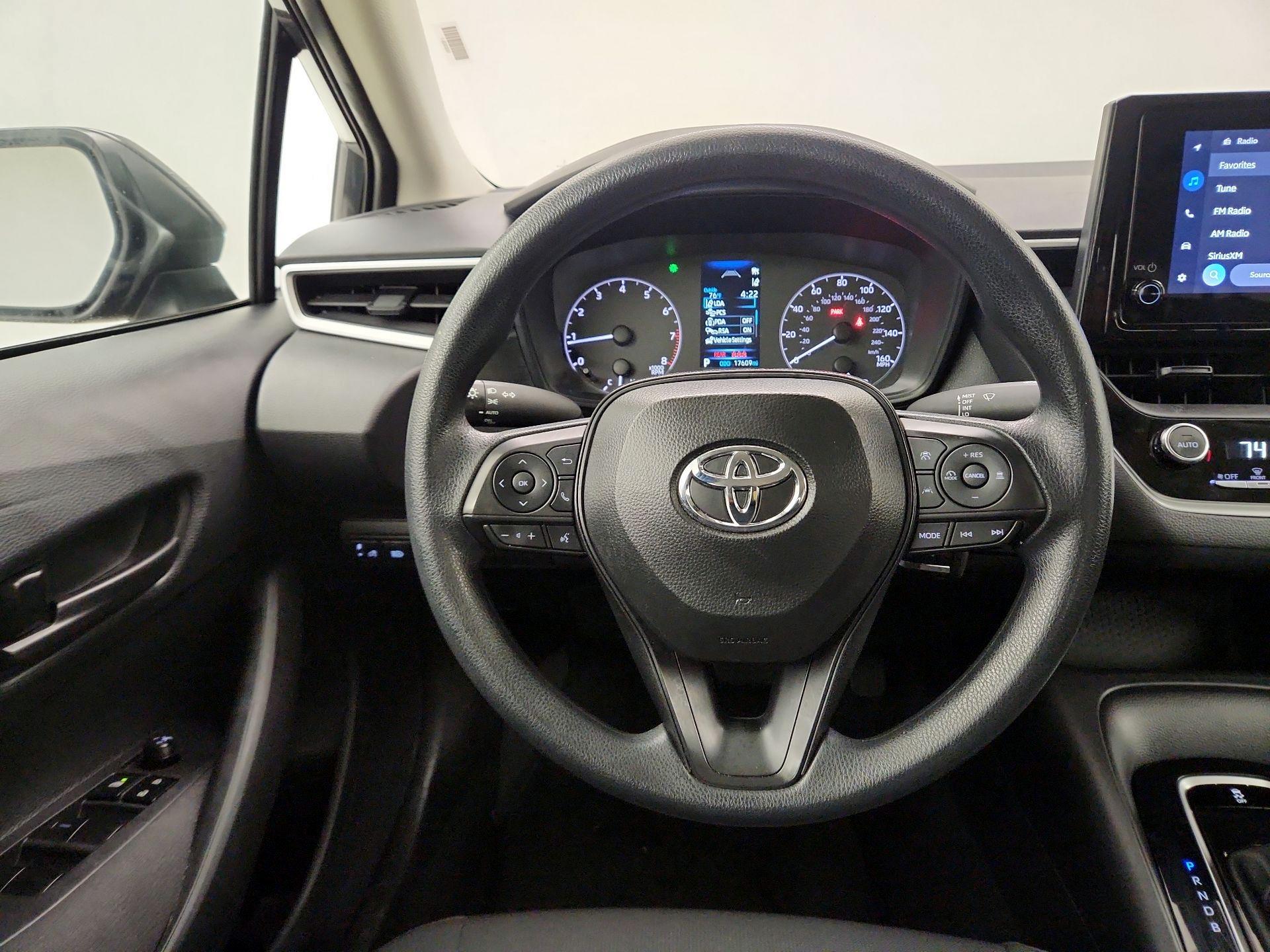 Thumbnail: 2022 Toyota Corolla - 10