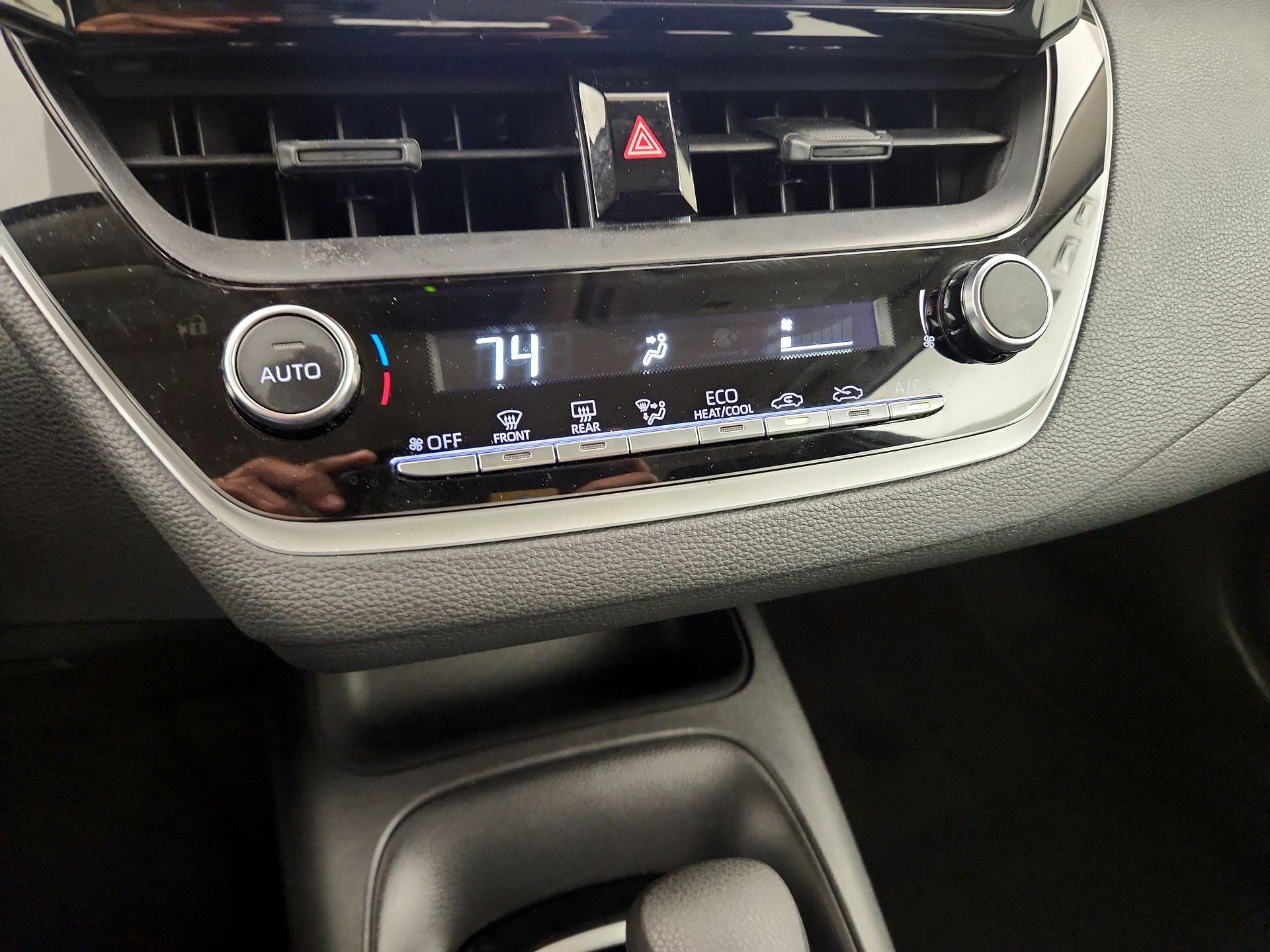 Thumbnail: 2022 Toyota Corolla - 16