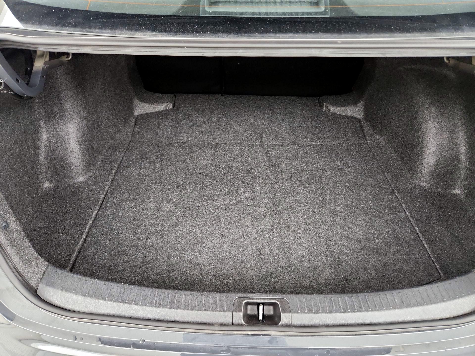 Thumbnail: 2022 Toyota Corolla - 20