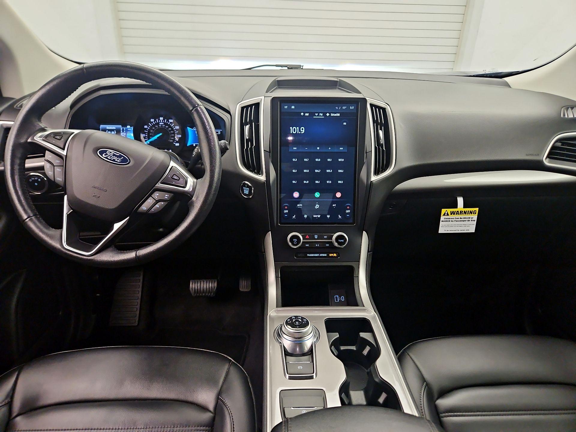 Thumbnail: 2023 Ford Edge - 9