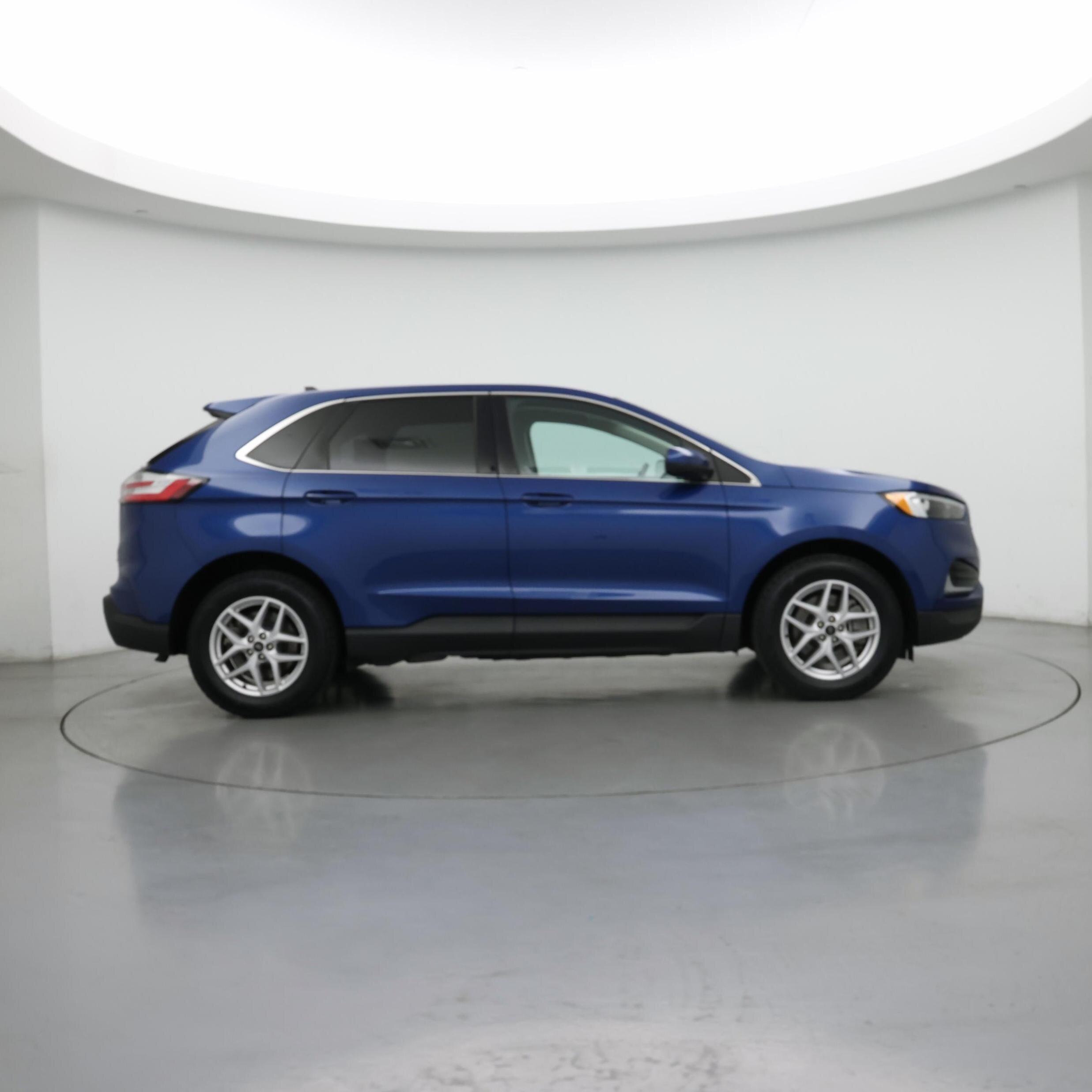Thumbnail: 2023 Ford Edge - 7