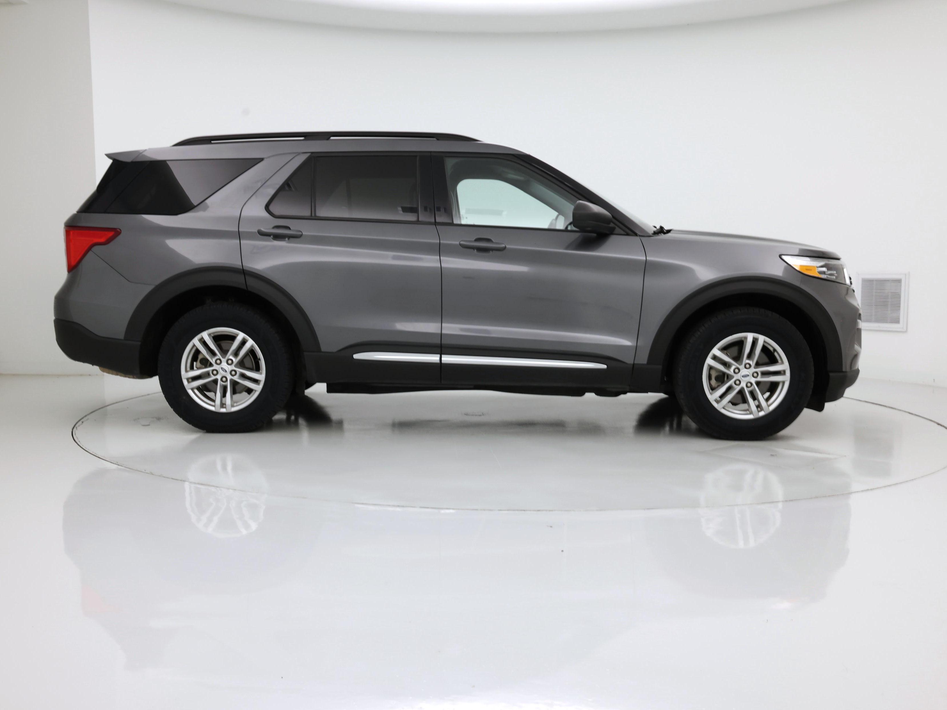 Thumbnail: 2023 Ford Explorer - 7