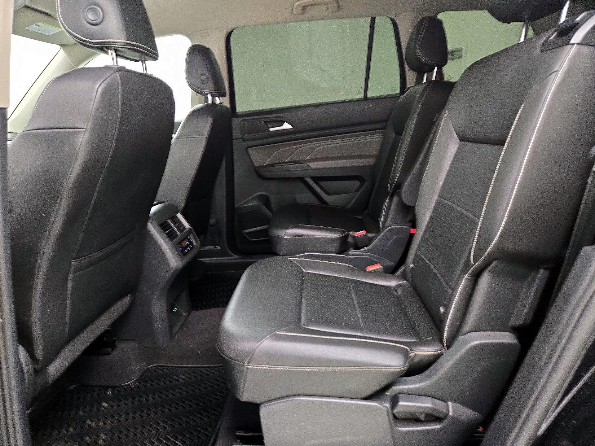 Thumbnail: 2023 Volkswagen Atlas - 19