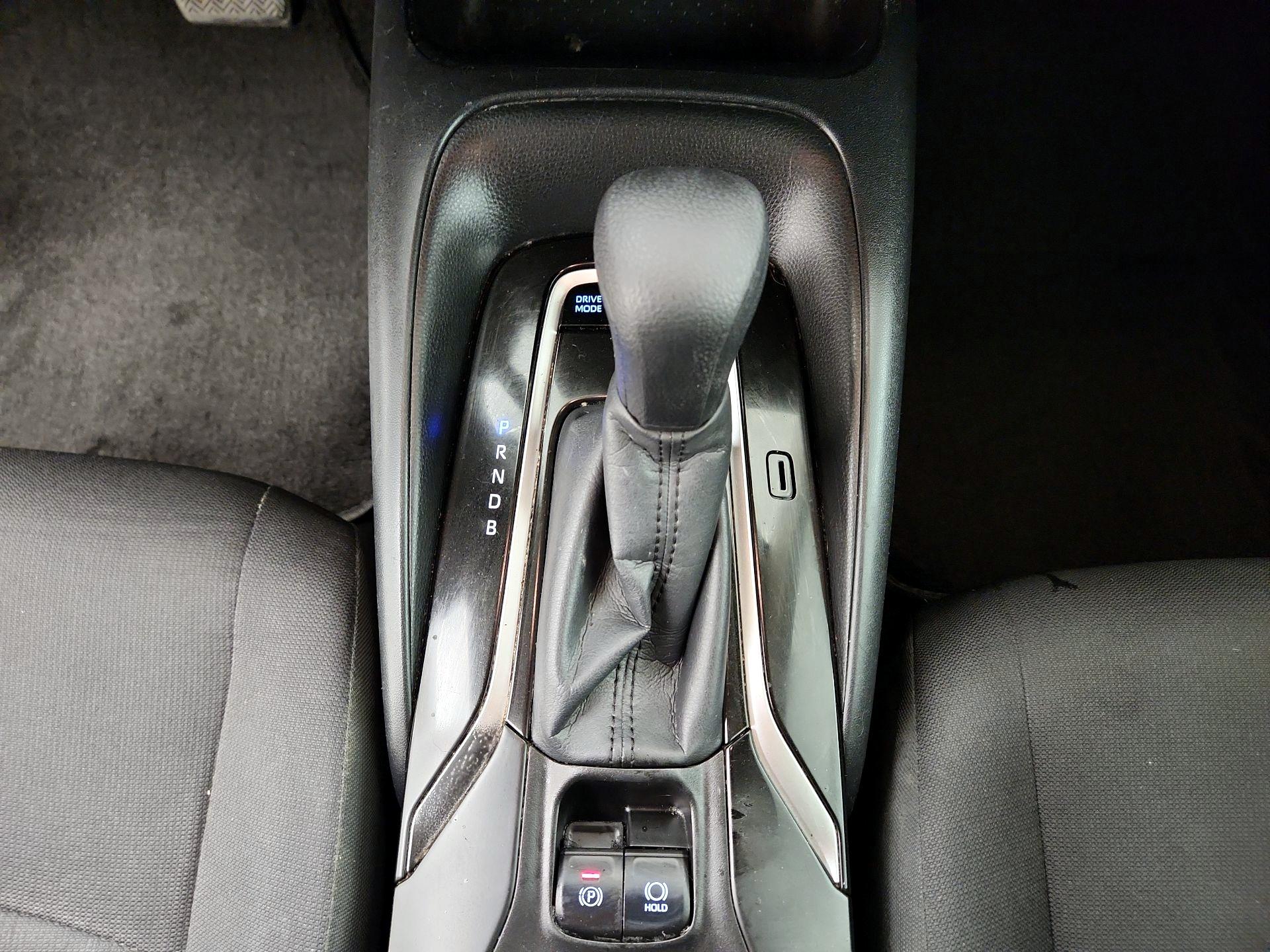 Thumbnail: 2021 Toyota Corolla - 16