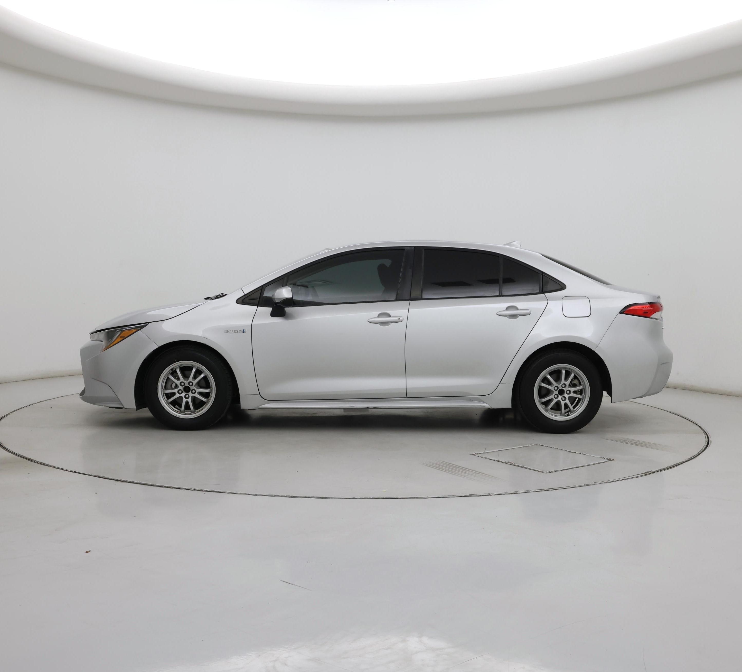 Thumbnail: 2021 Toyota Corolla - 3