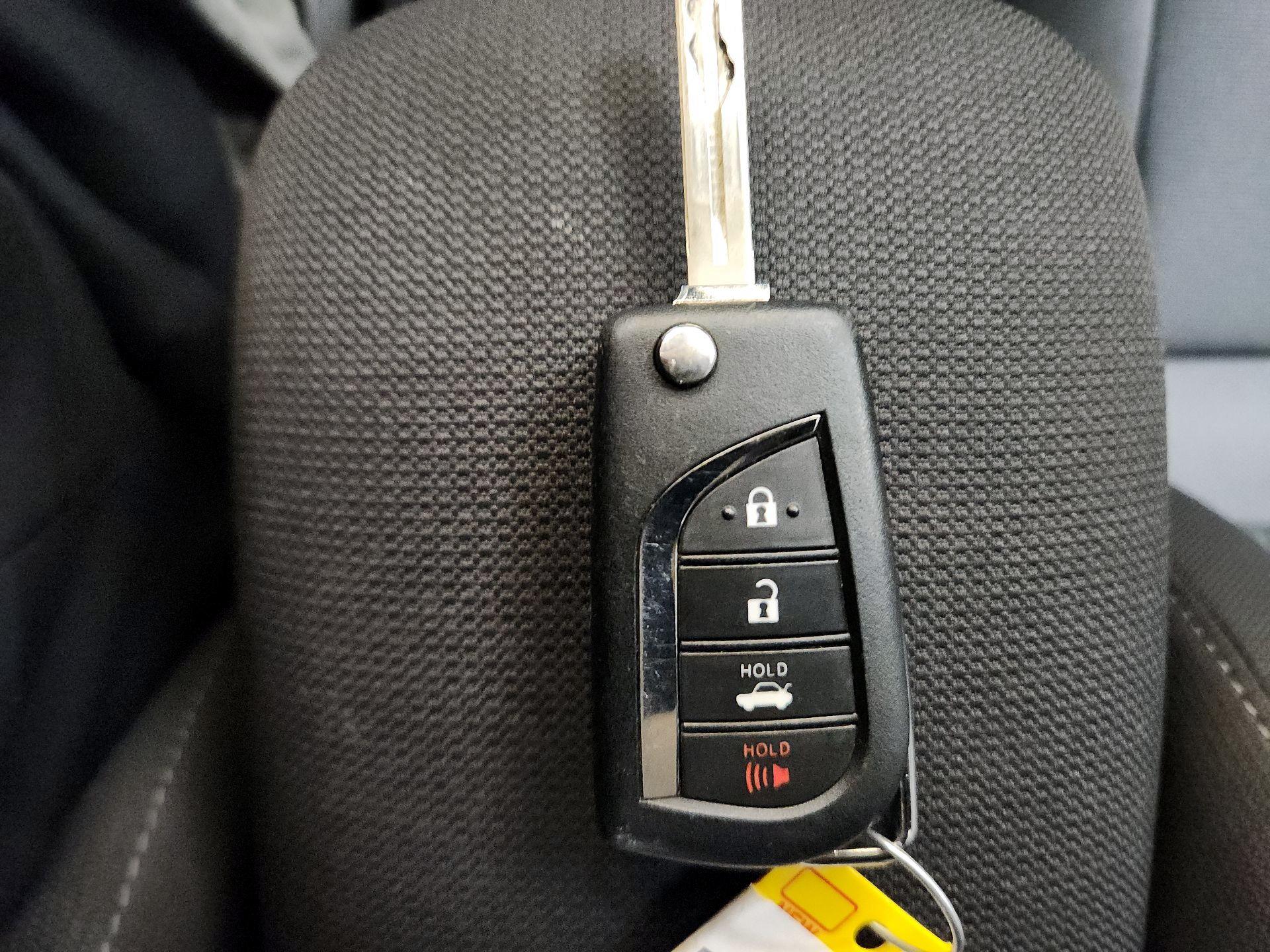 Thumbnail: 2024 Toyota Corolla - 18